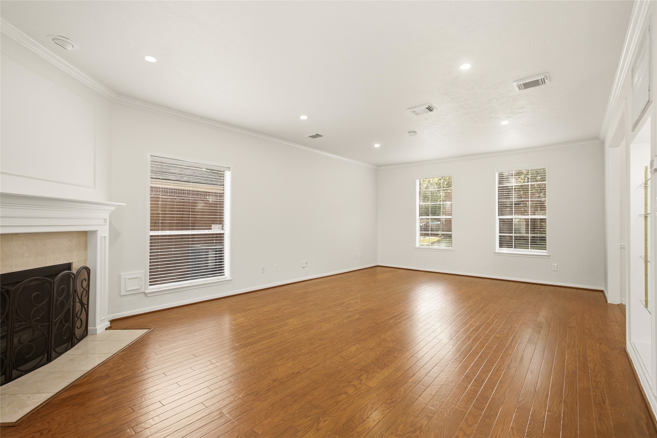 19218 Delta Queen Drive, Katy, TX 77449 19218 Delta Queen Drive, Katy, TX 77449