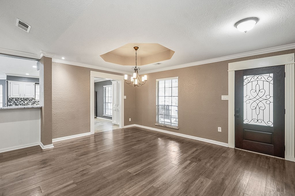 3838 Hansen Drive, Dickinson, TX 77539 3838 Hansen Drive, Dickinson, TX 77539