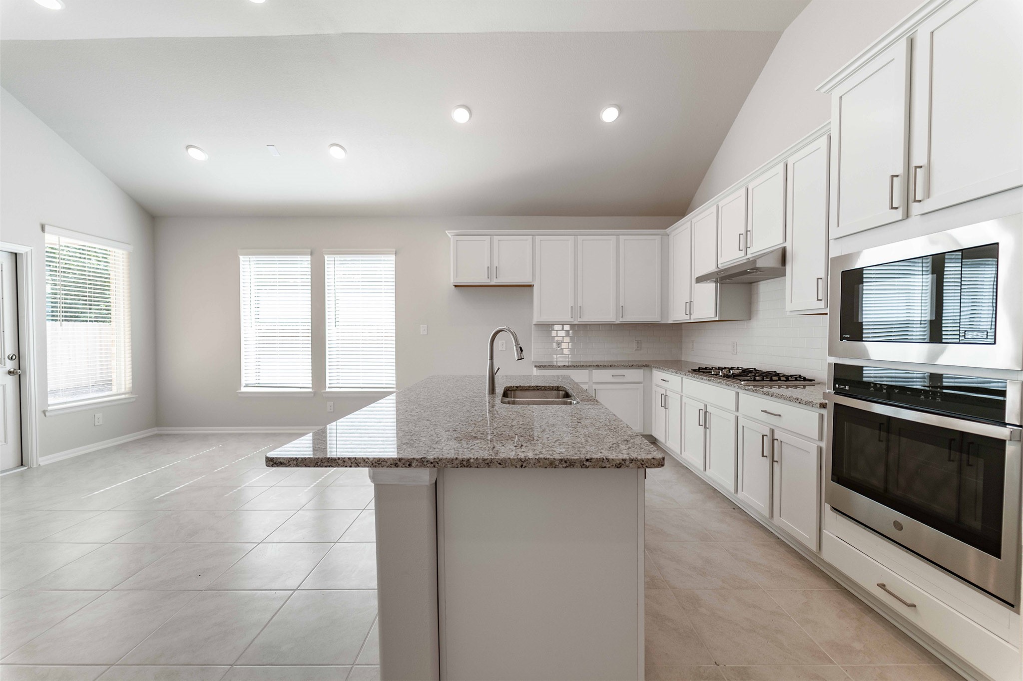 426 Riesling Drive, Alvin, TX 77511