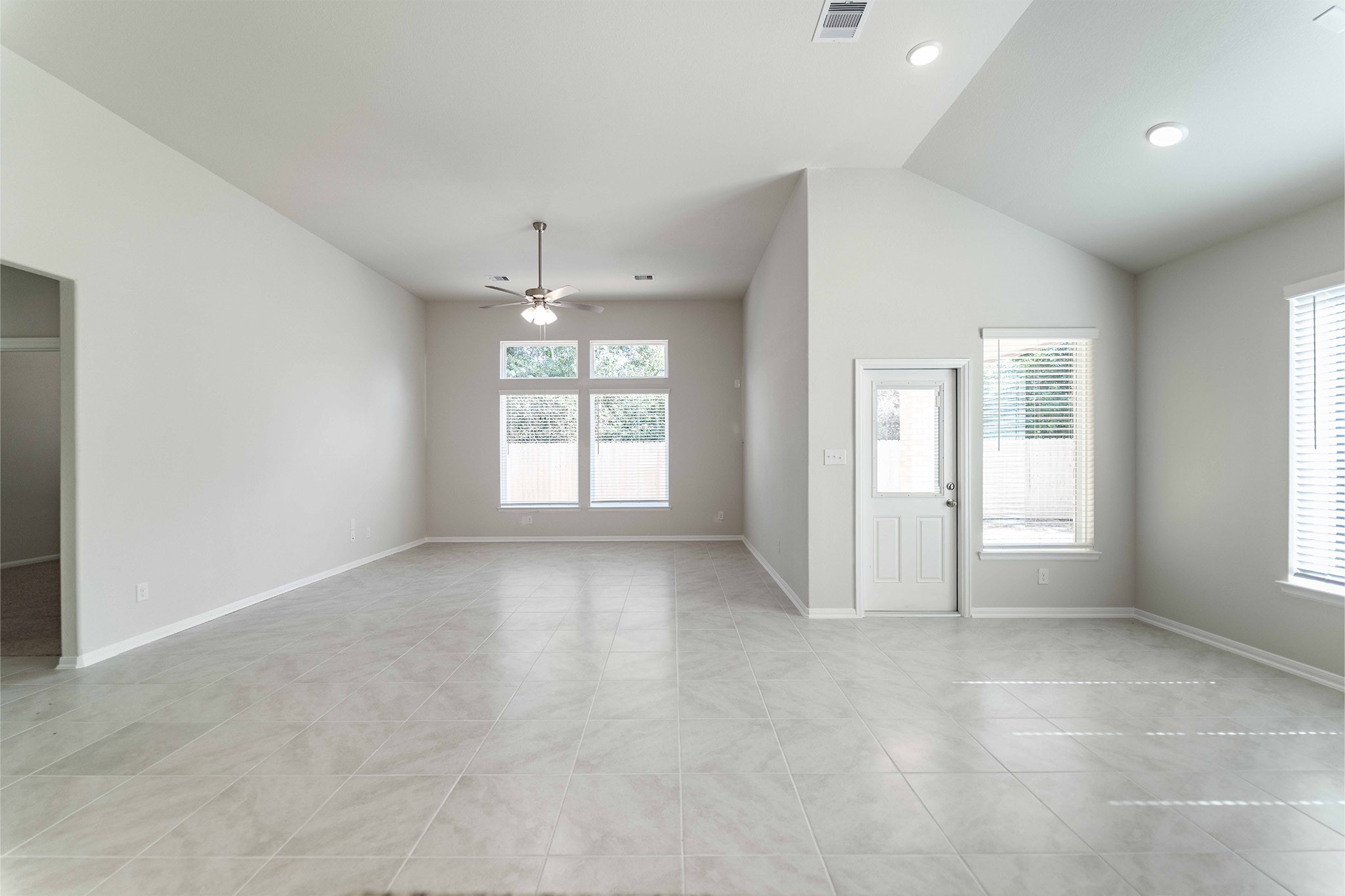 426 Riesling Drive, Alvin, TX 77511