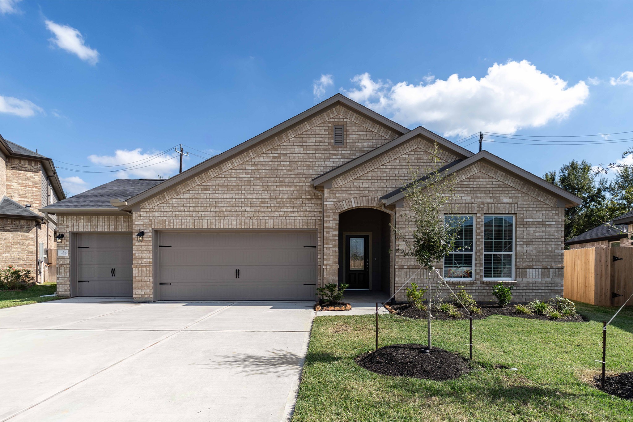 426 Riesling Drive, Alvin, TX 77511