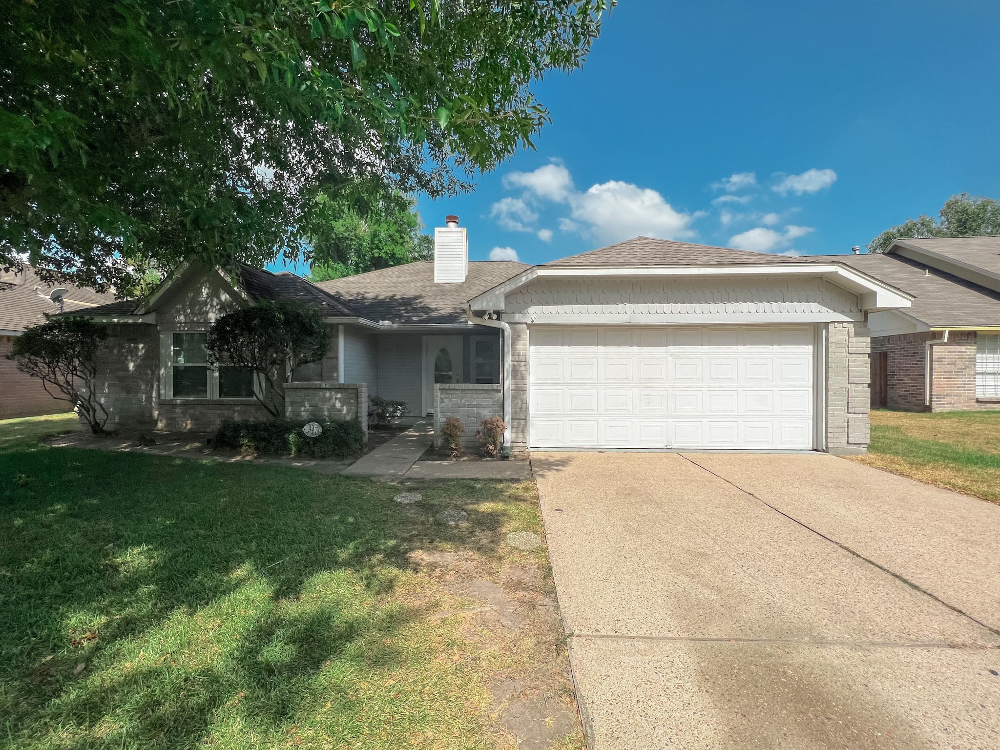 347 Elder Vista Drive, Houston, TX 77598 347 Elder Vista Drive, Houston, TX 77598