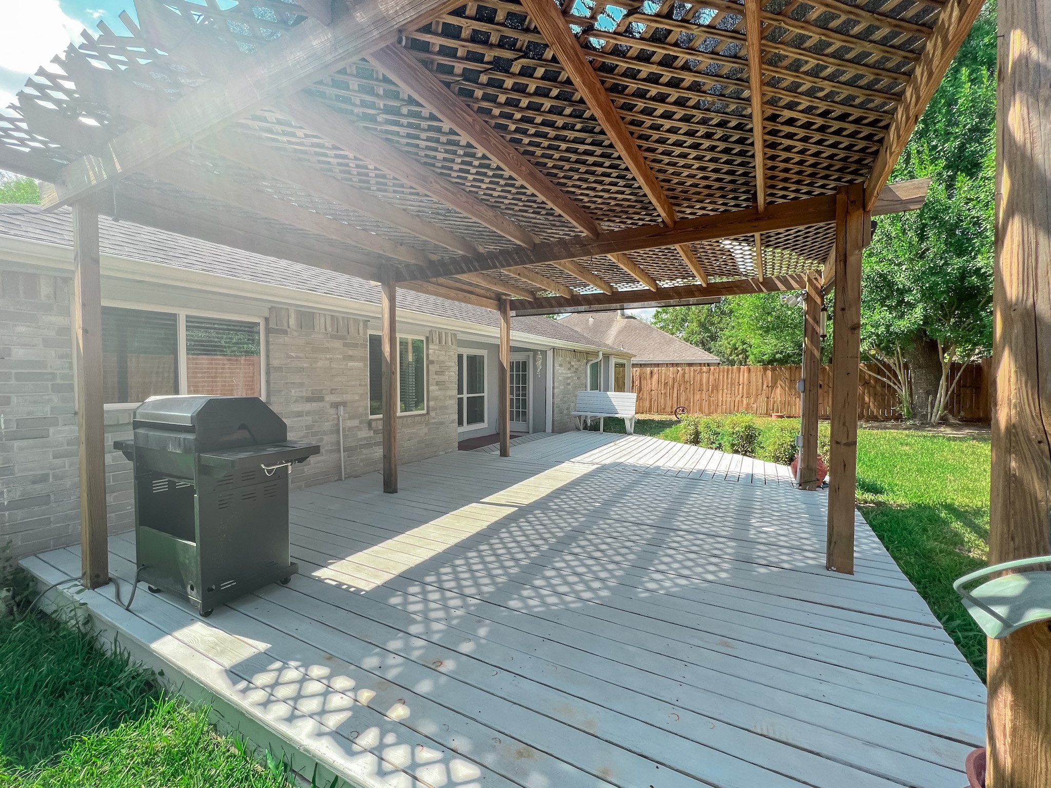 347 Elder Vista Drive, Houston, TX 77598