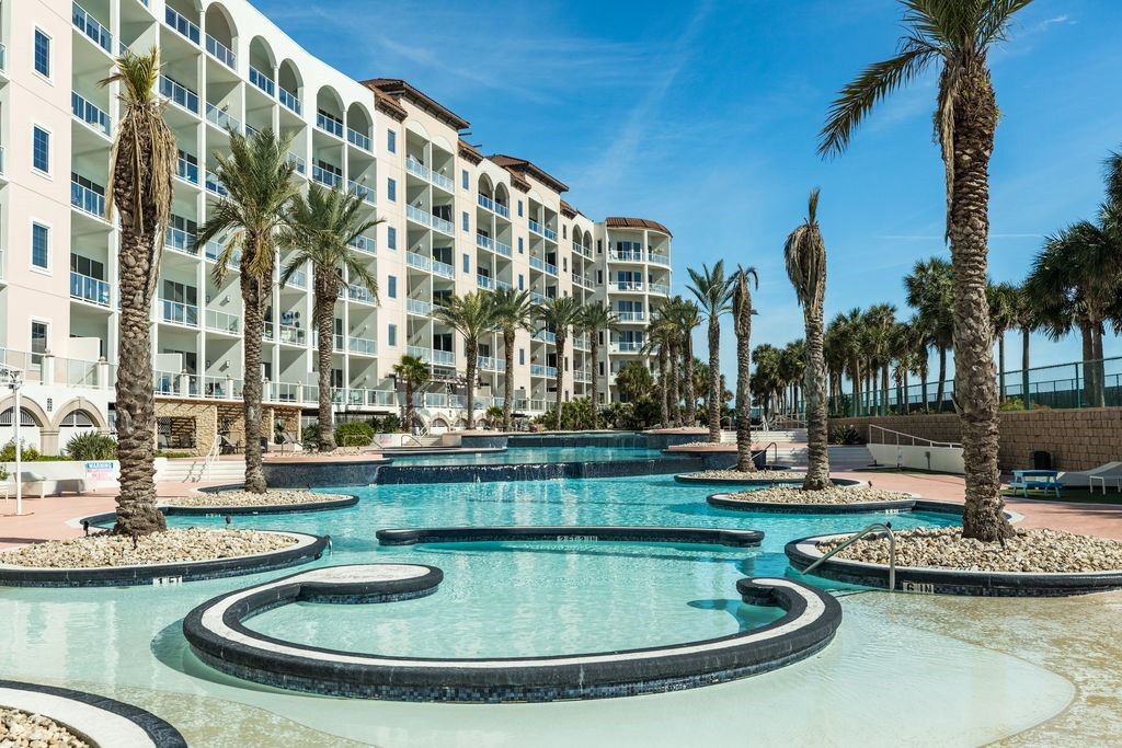 Diamond Beach pools