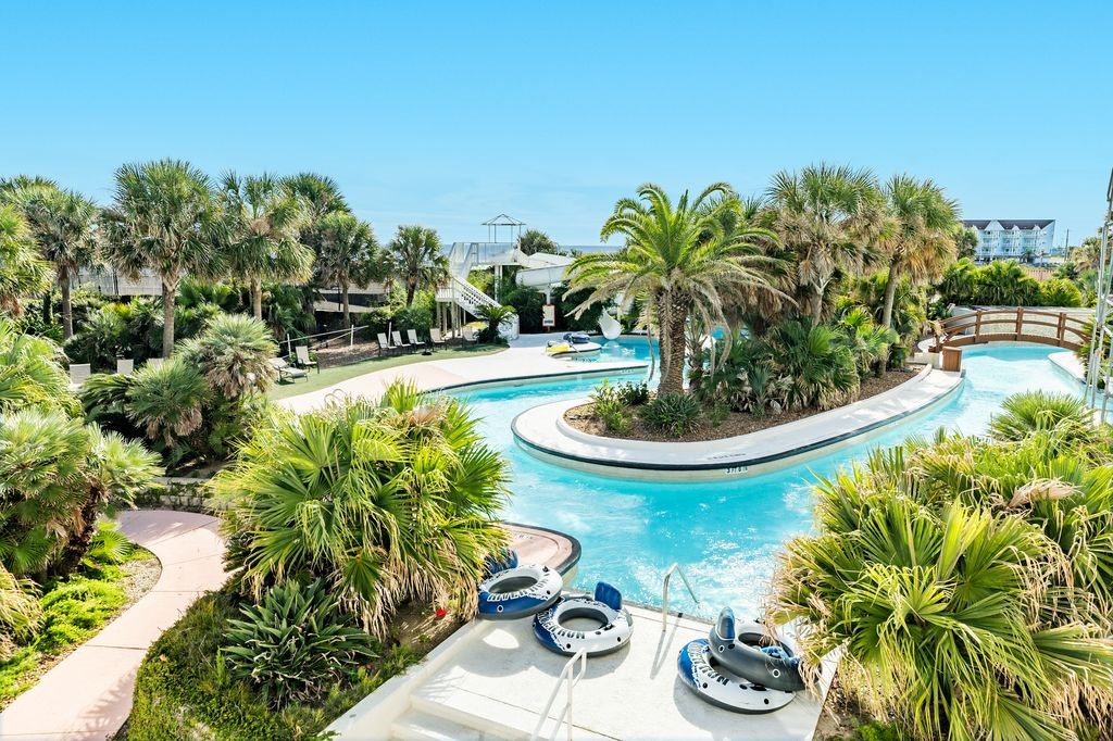Diamond Beach pools