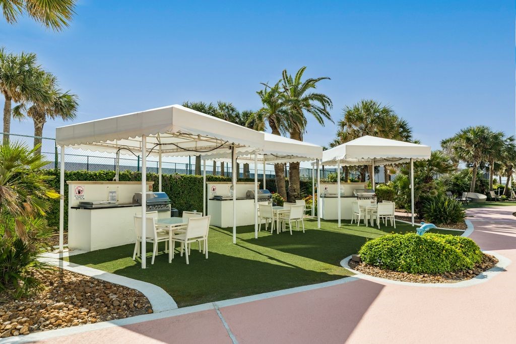 Covered pergolas for outdoor grilling