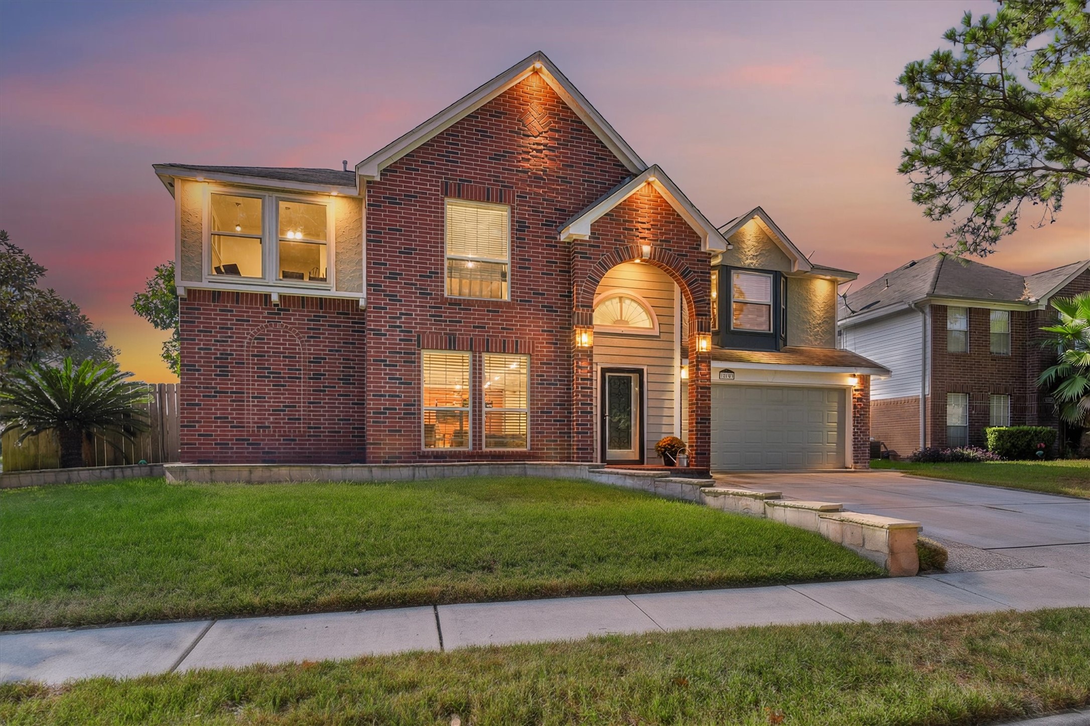 Come see this beautiful home! Come see this beautiful home!