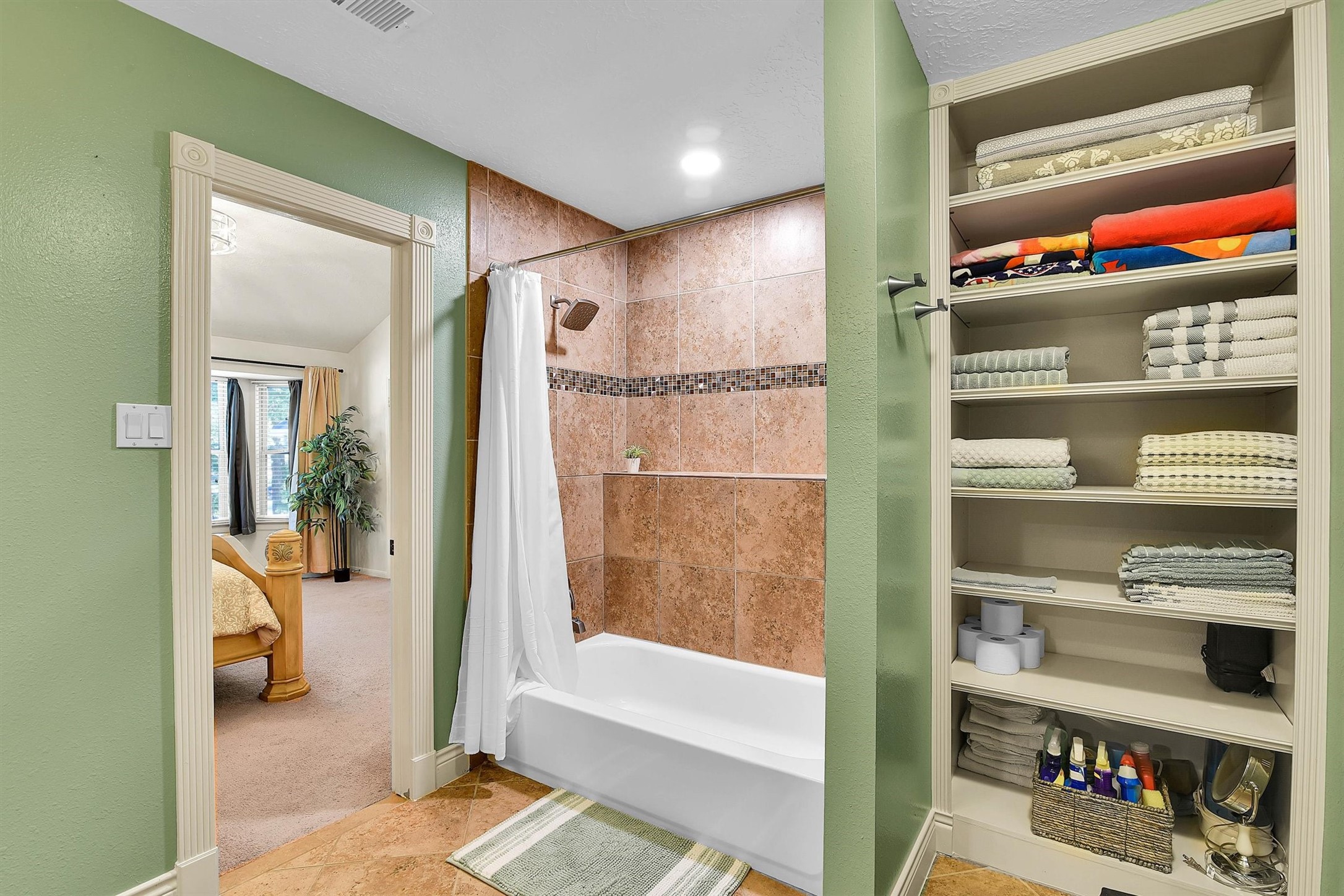 primary bath.
