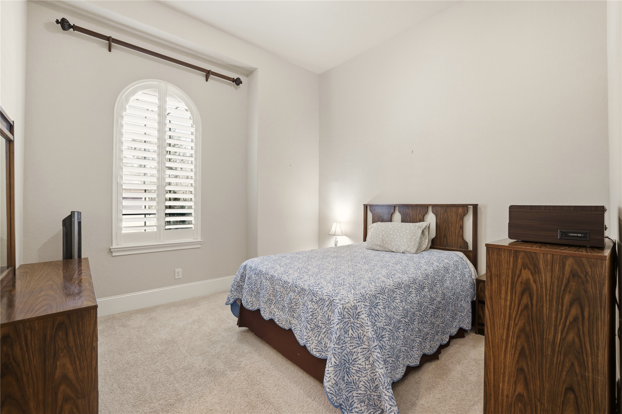 2322 Red Fox Drive, Missouri City, TX 77459