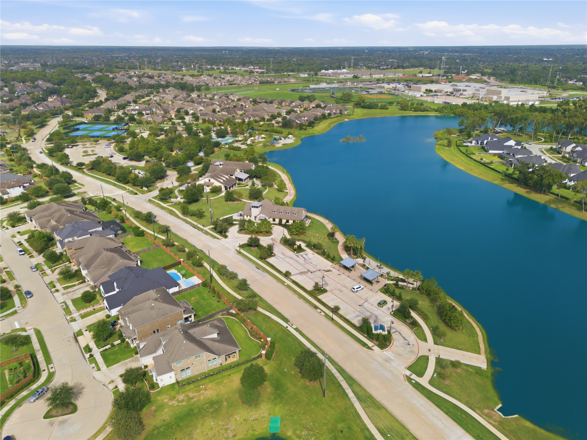 2322 Red Fox Drive, Missouri City, TX 77459