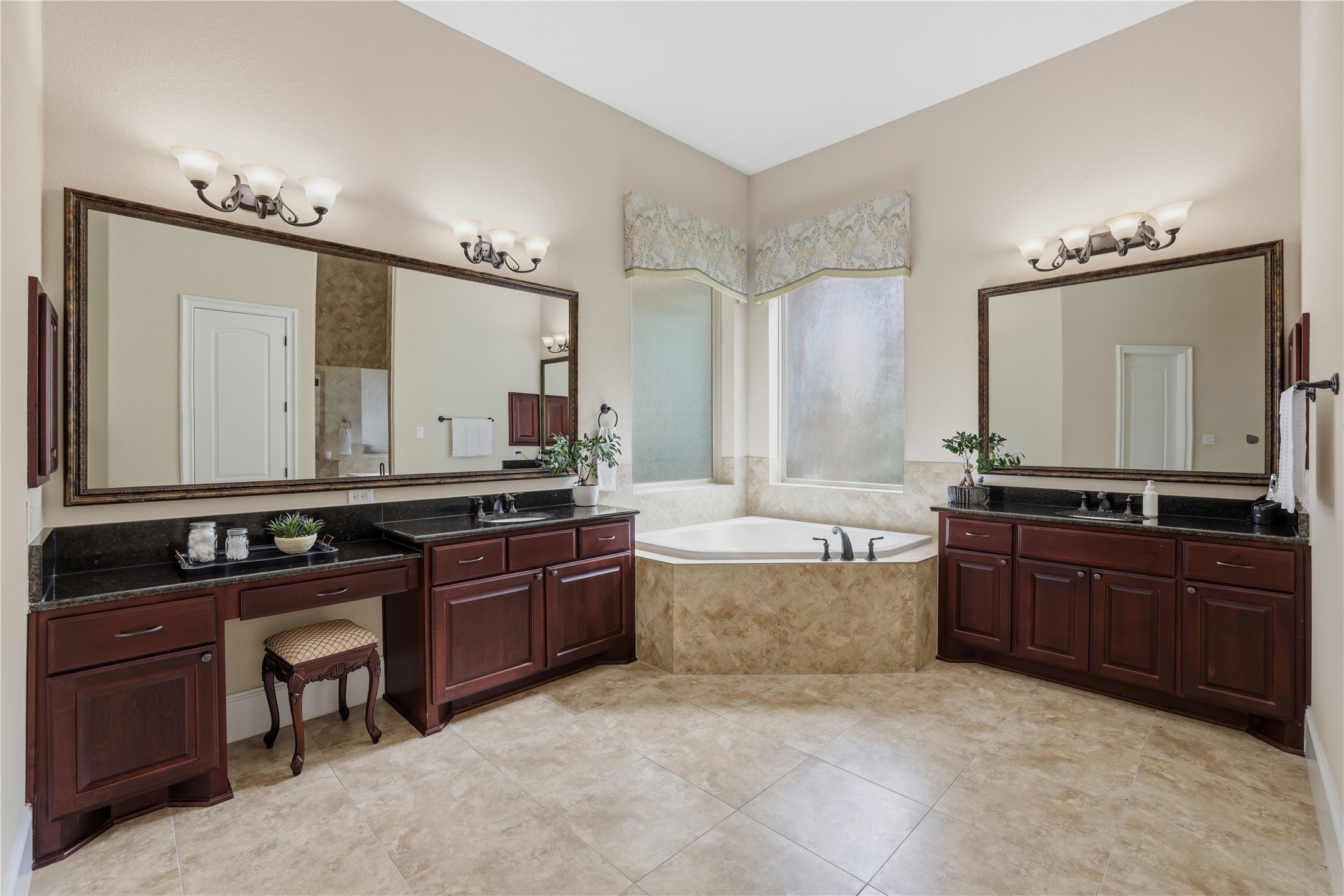 2322 Red Fox Drive, Missouri City, TX 77459