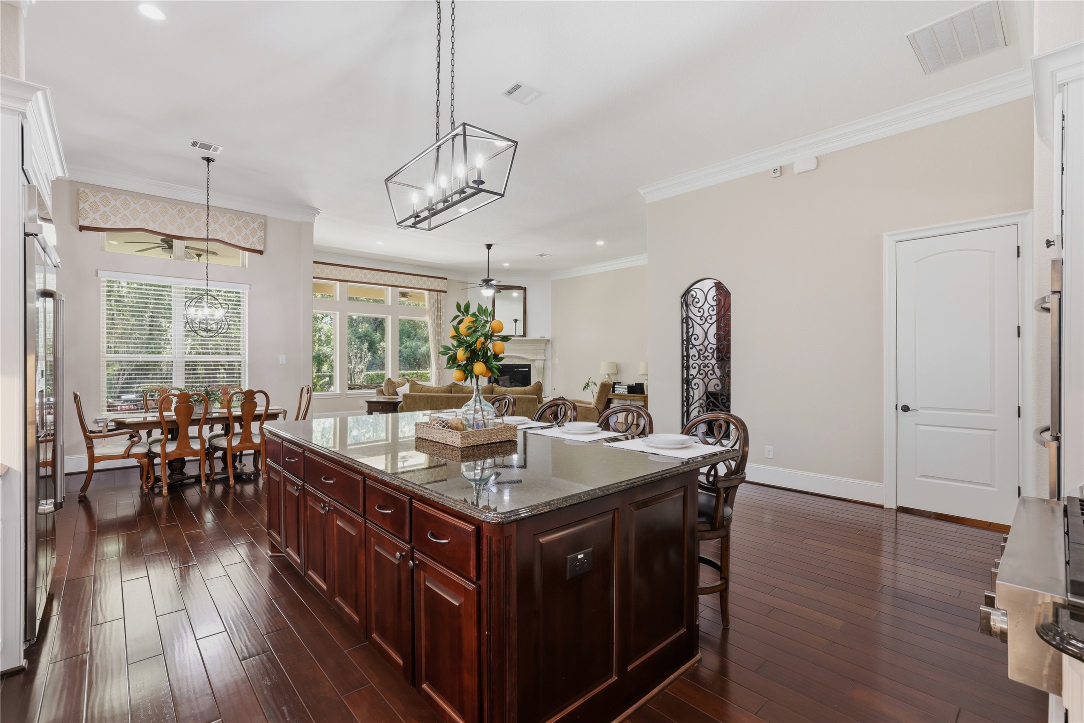 2322 Red Fox Drive, Missouri City, TX 77459