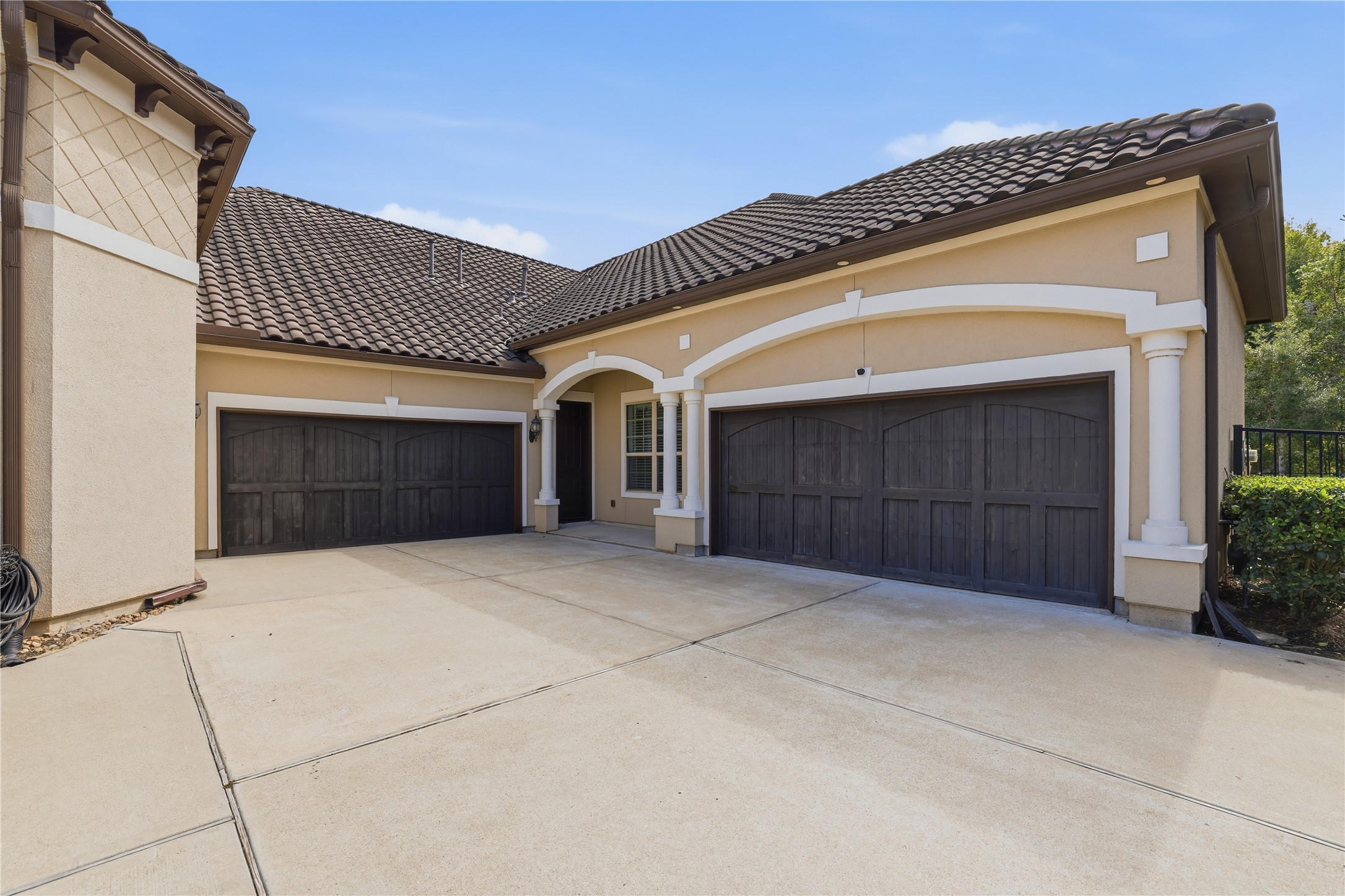 2322 Red Fox Drive, Missouri City, TX 77459