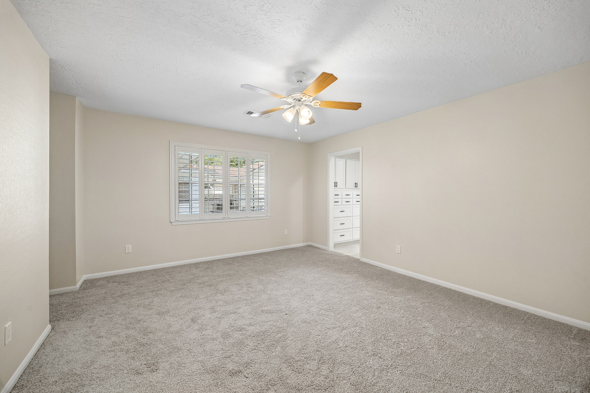 3427 Tree Lane, Kingwood, TX 77339