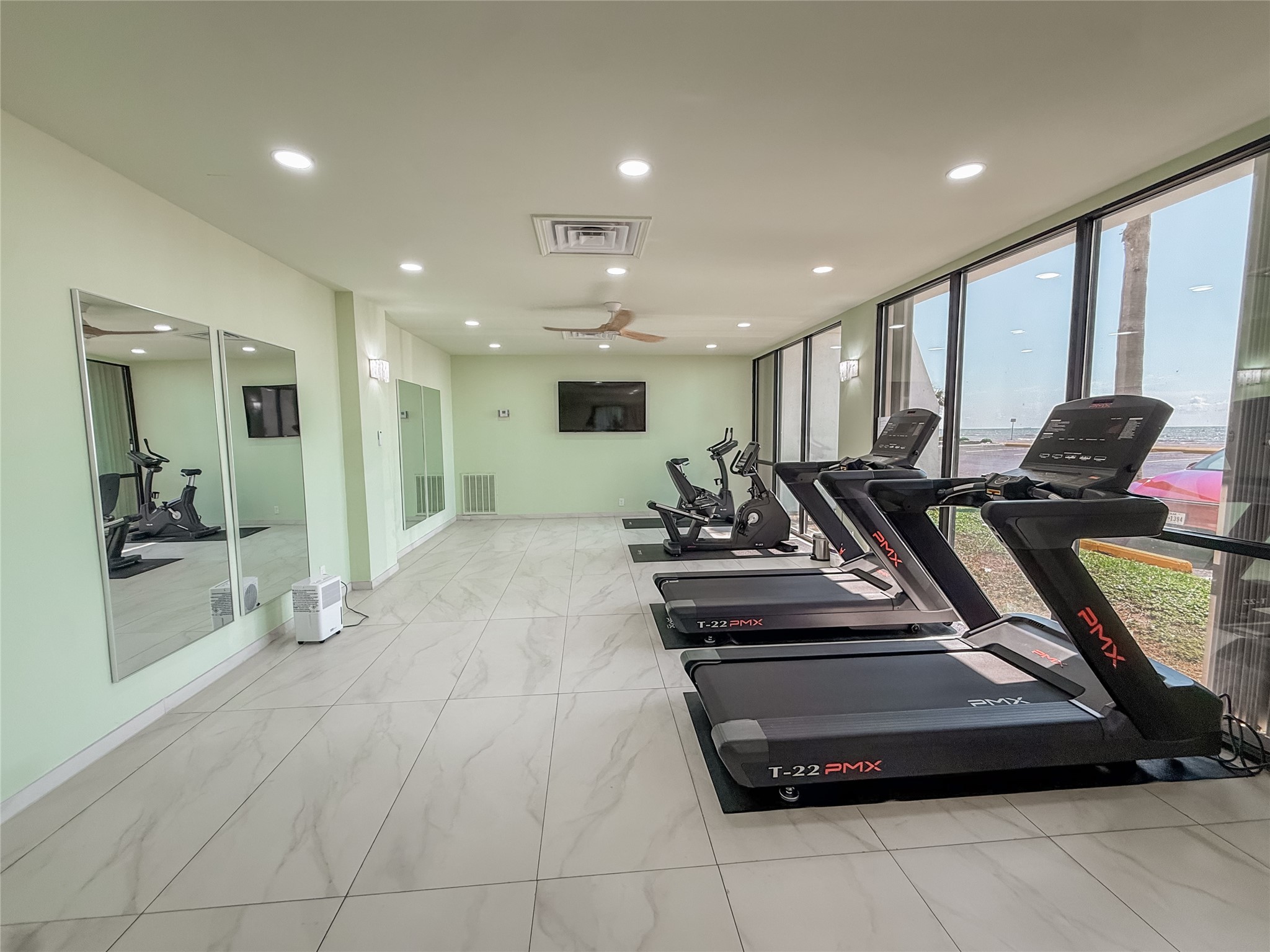 7310 Seawall Boulevard, #806, Galveston, TX 77551