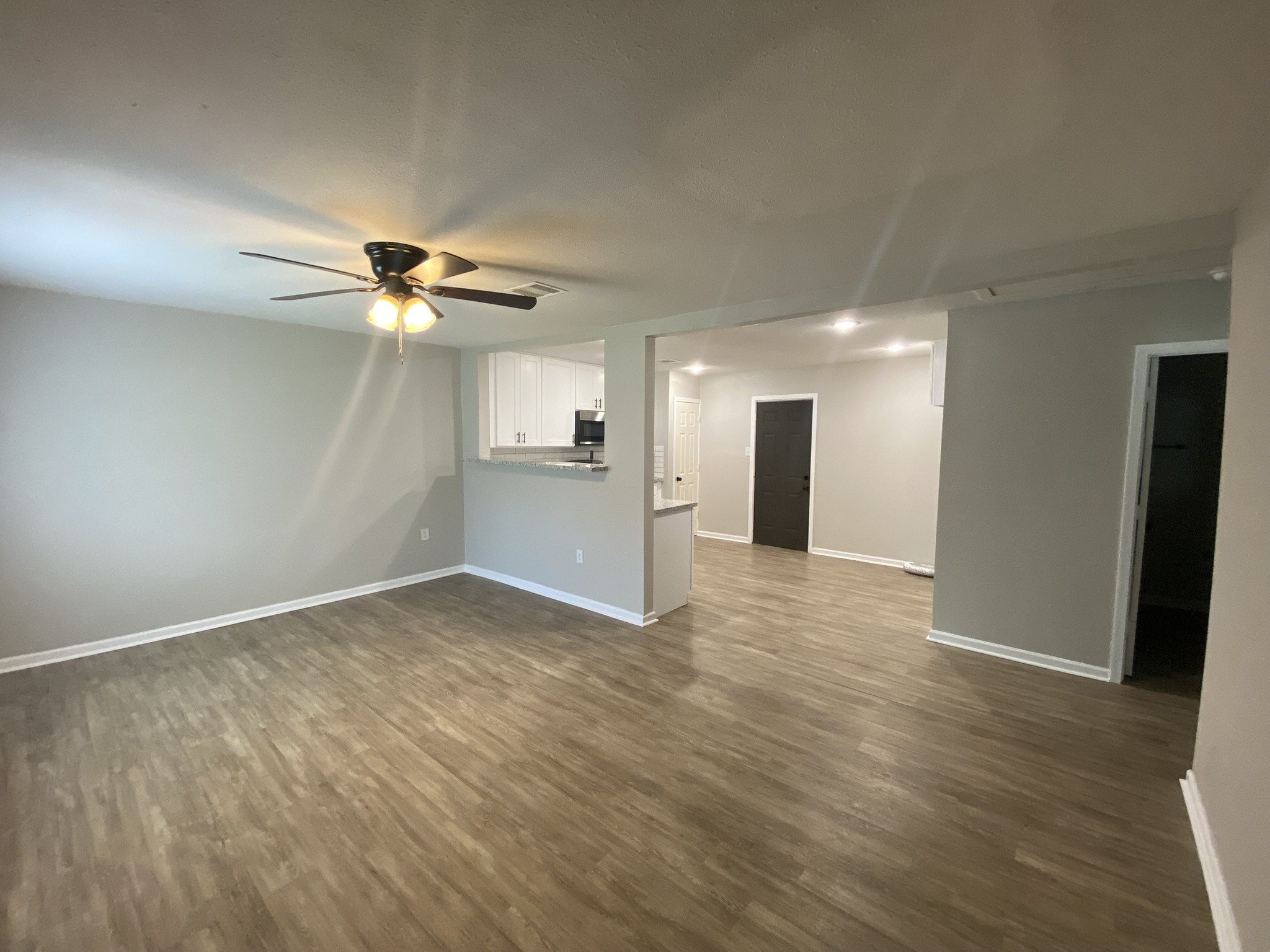 2016 Magnolia Drive, La Marque, TX 77568