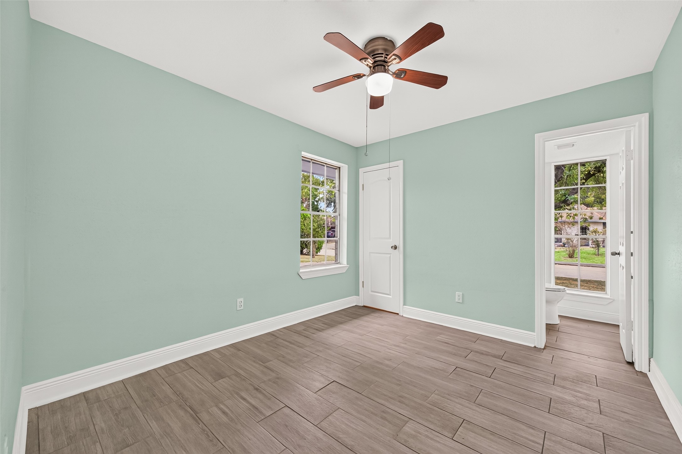 12411 Bichester Lane, Houston, TX 77039