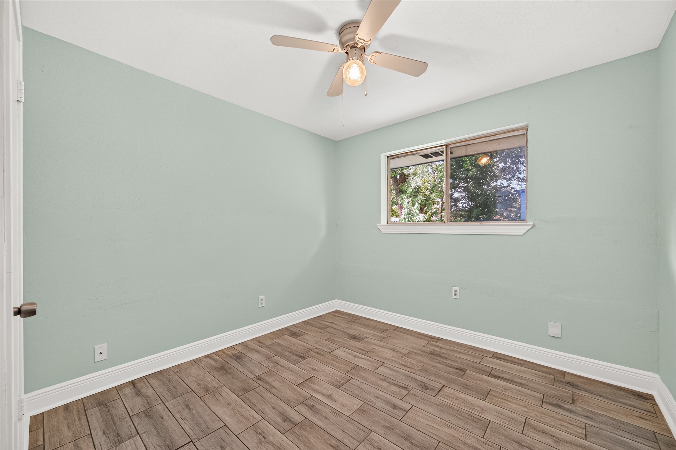 12411 Bichester Lane, Houston, TX 77039
