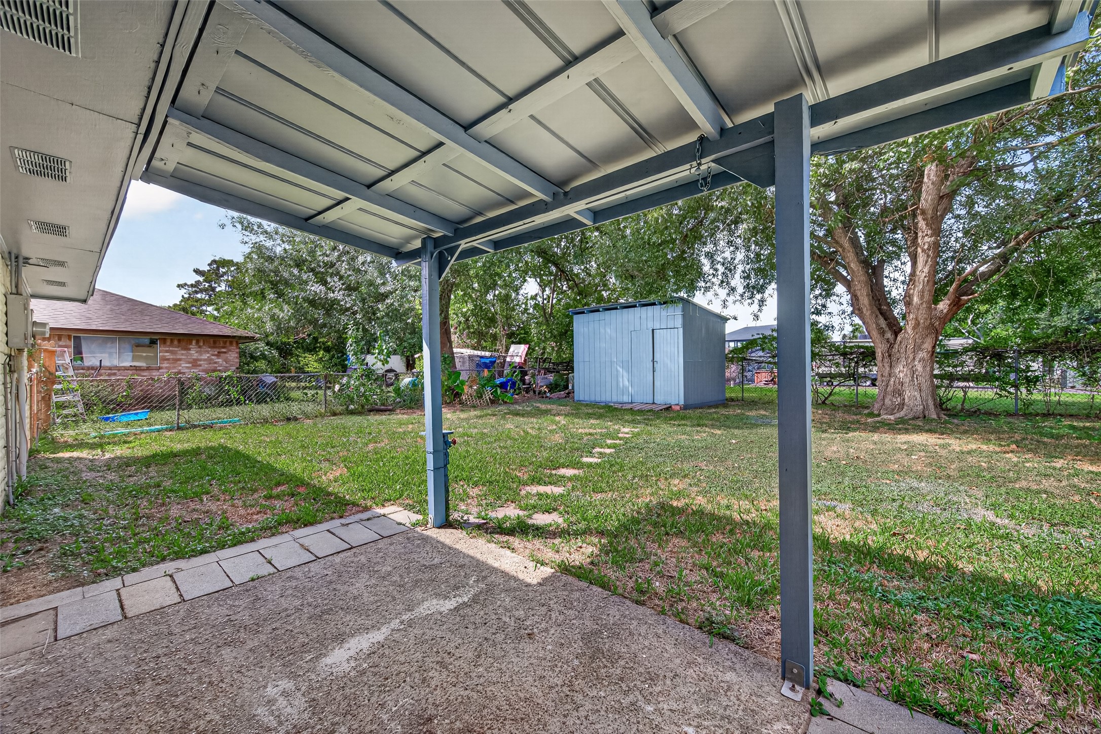 12411 Bichester Lane, Houston, TX 77039