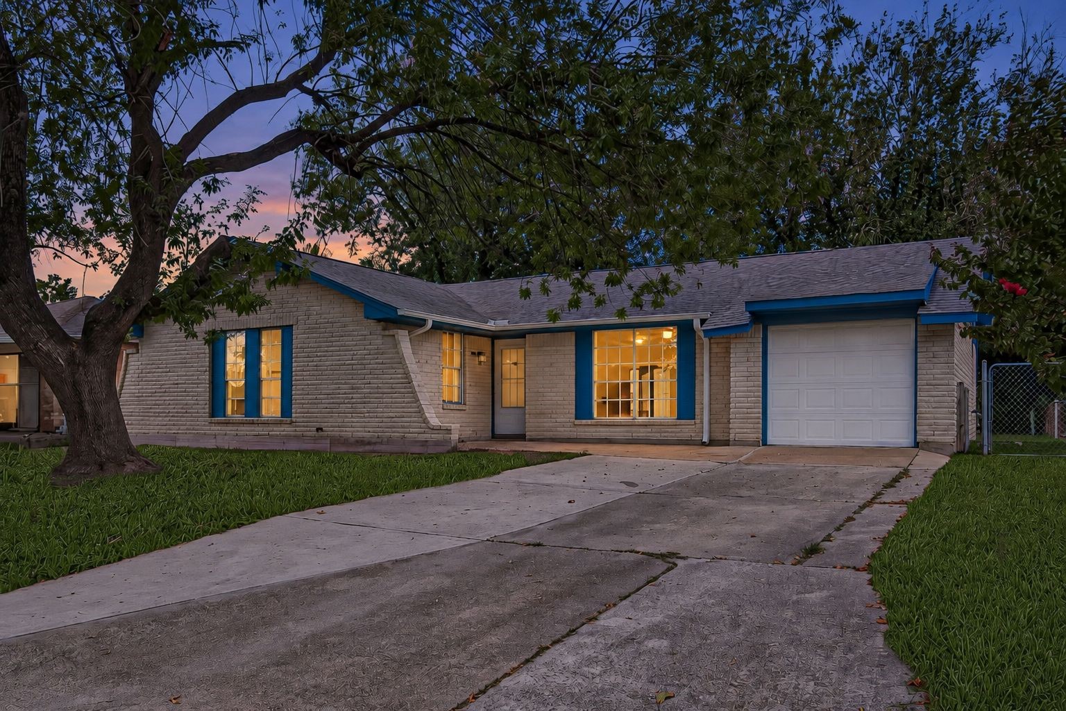 12411 Bichester Lane, Houston, TX 77039 12411 Bichester Lane, Houston, TX 77039