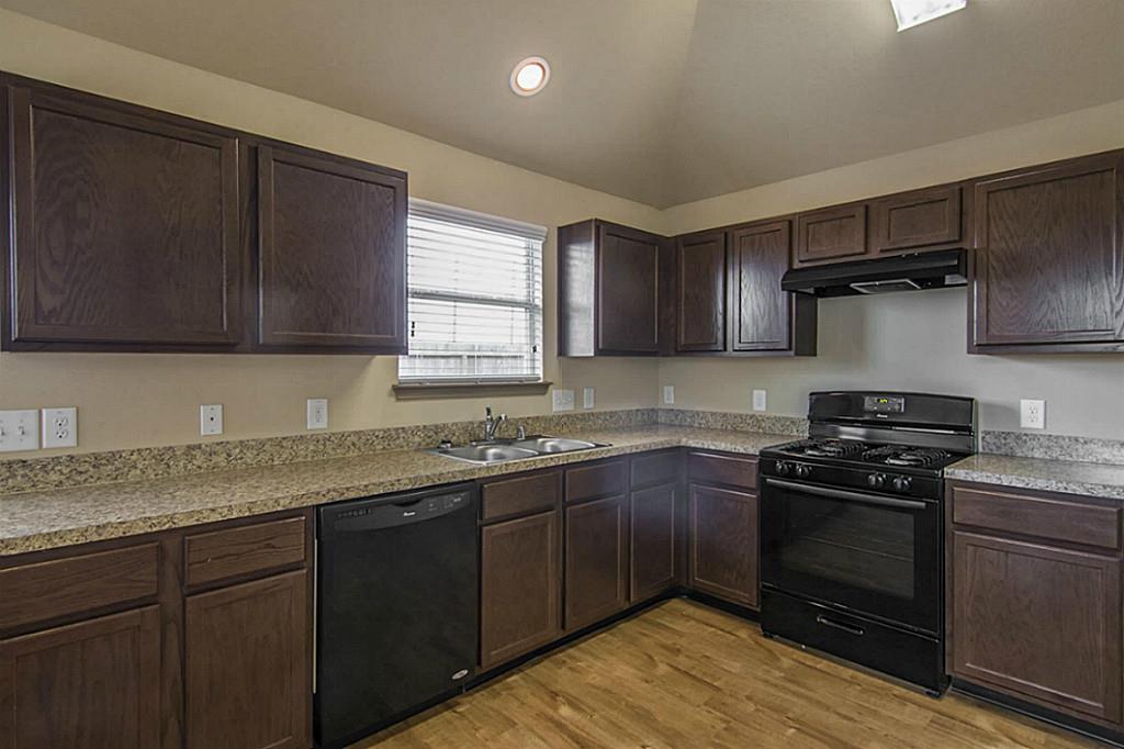 Photos may be representative of the floor plan and not the exact home. Finishes, layout, and features of the actual property for lease may vary. Photos may be representative of the floor plan and not the exact home. Finishes, layout, and features of the actual property for lease may vary.