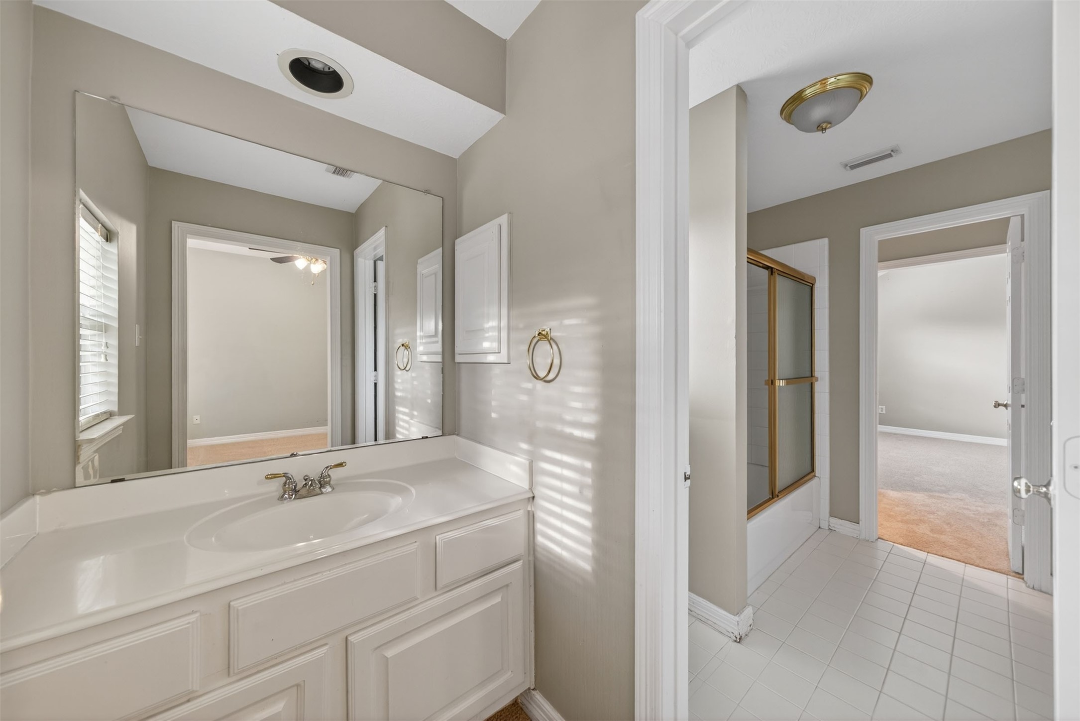 4319 Oak Forest Drive, Missouri City, TX 77459