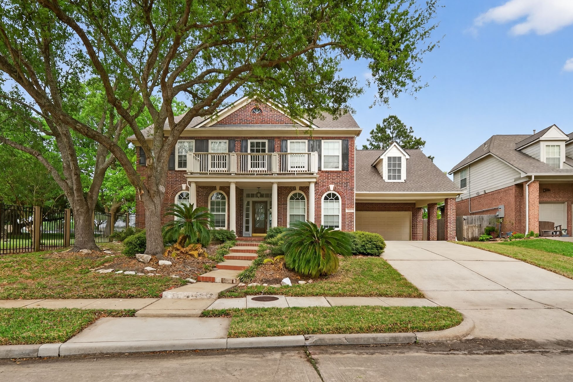 4319 Oak Forest Drive, Missouri City, TX 77459