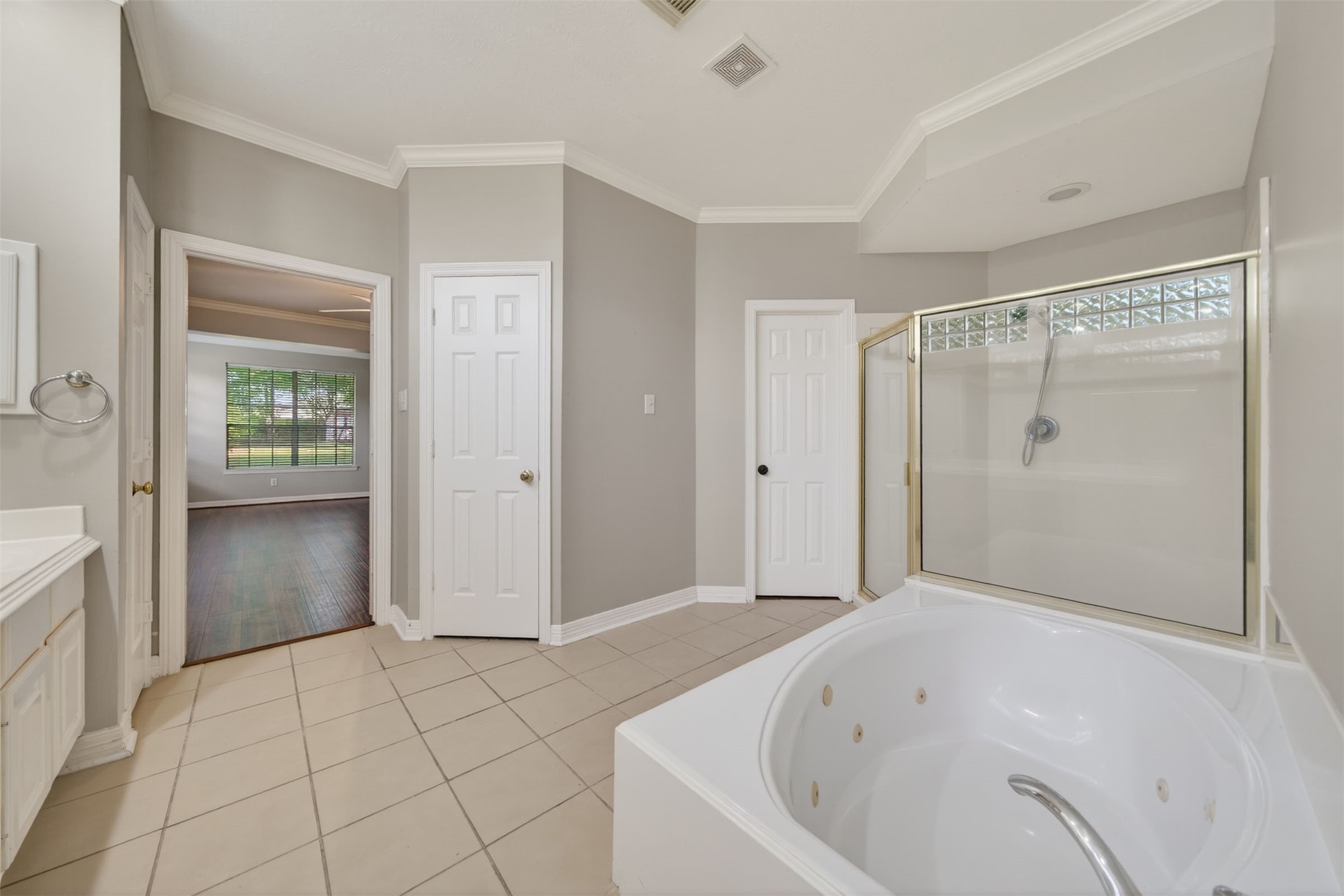 4319 Oak Forest Drive, Missouri City, TX 77459