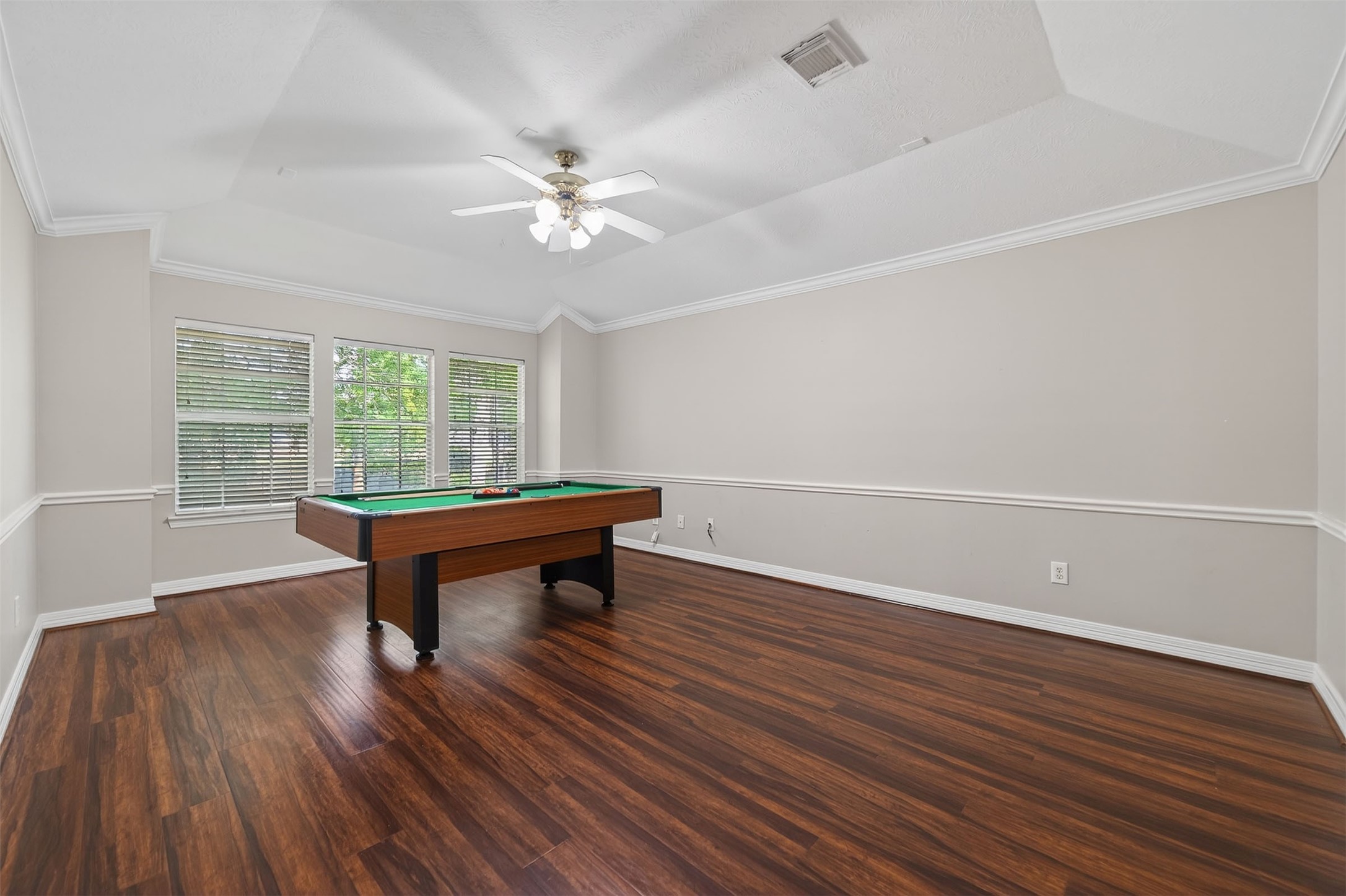 4319 Oak Forest Drive, Missouri City, TX 77459