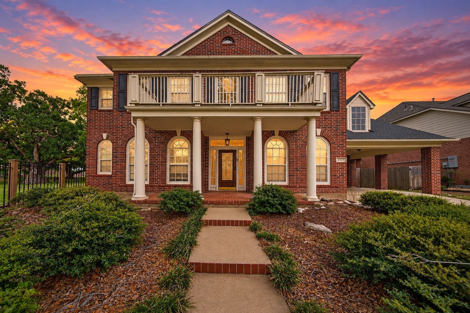 4319 Oak Forest Drive, Missouri City, TX 77459