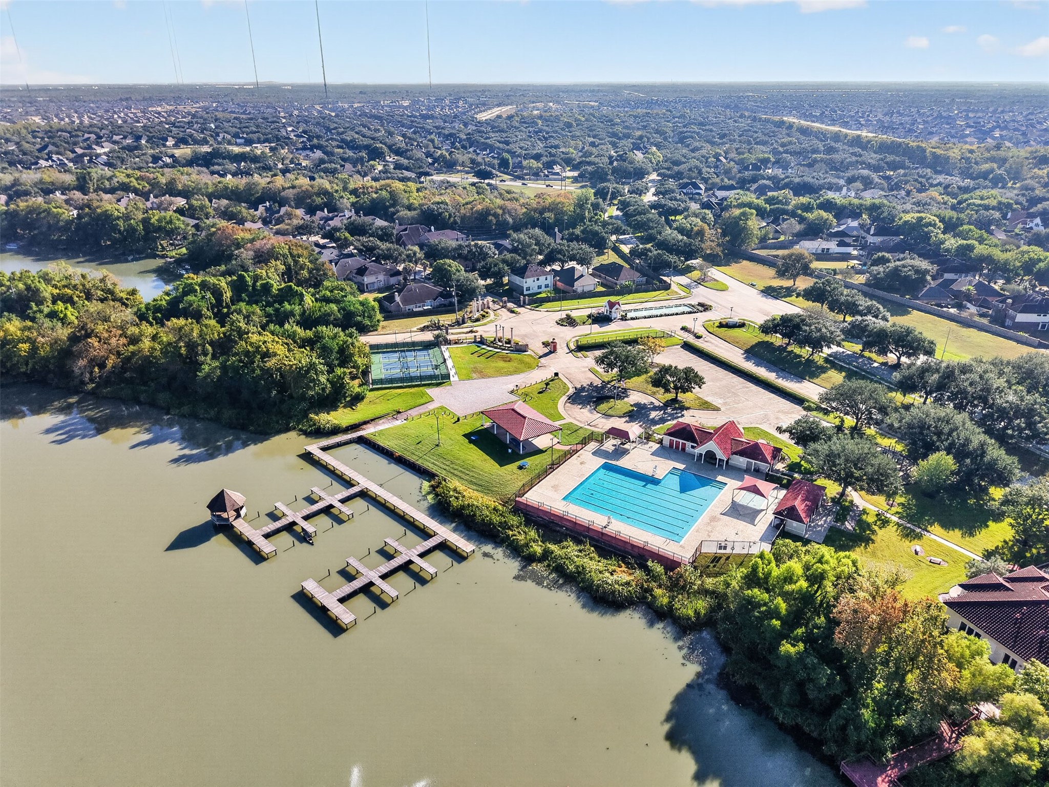 4319 Oak Forest Drive, Missouri City, TX 77459