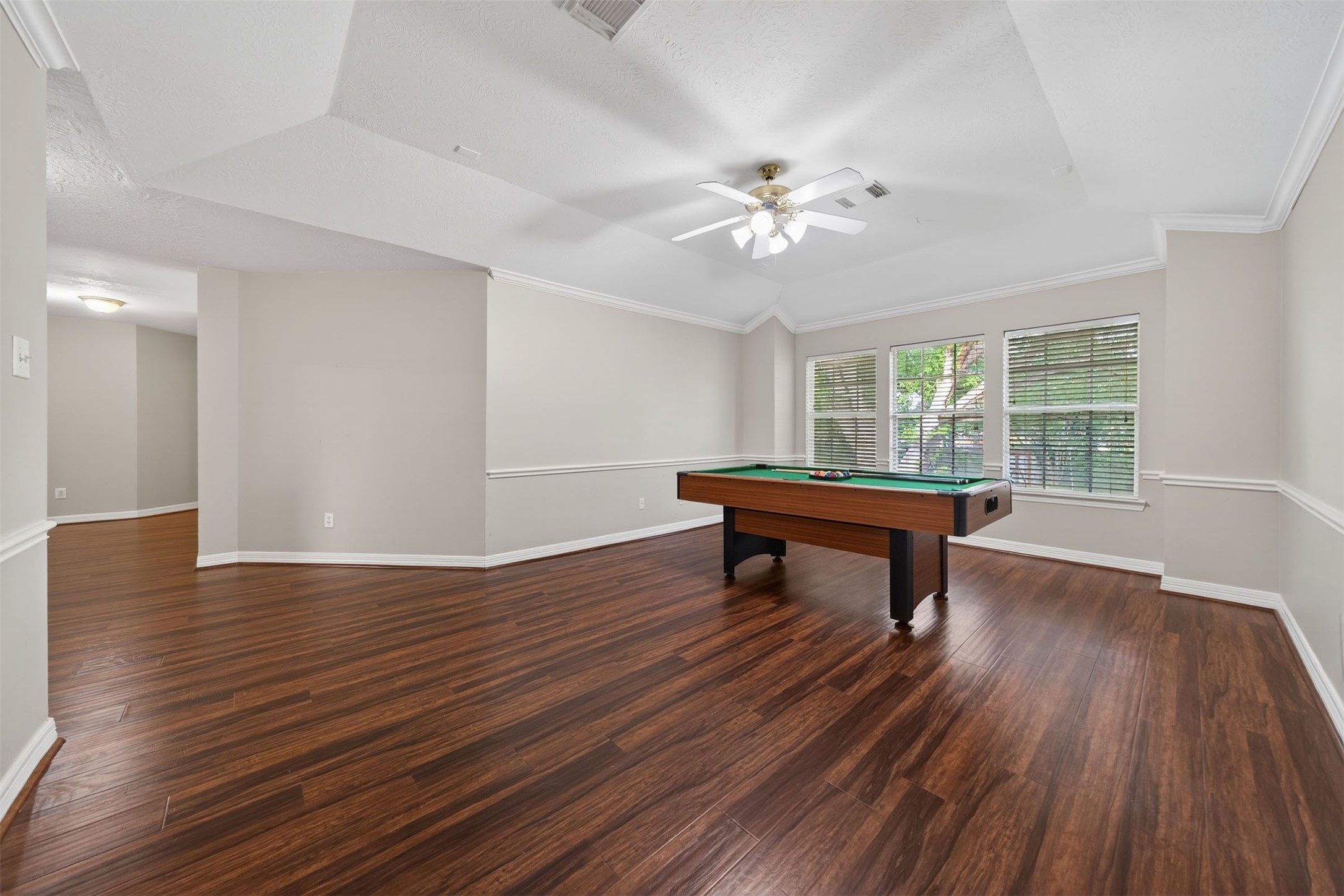 4319 Oak Forest Drive, Missouri City, TX 77459