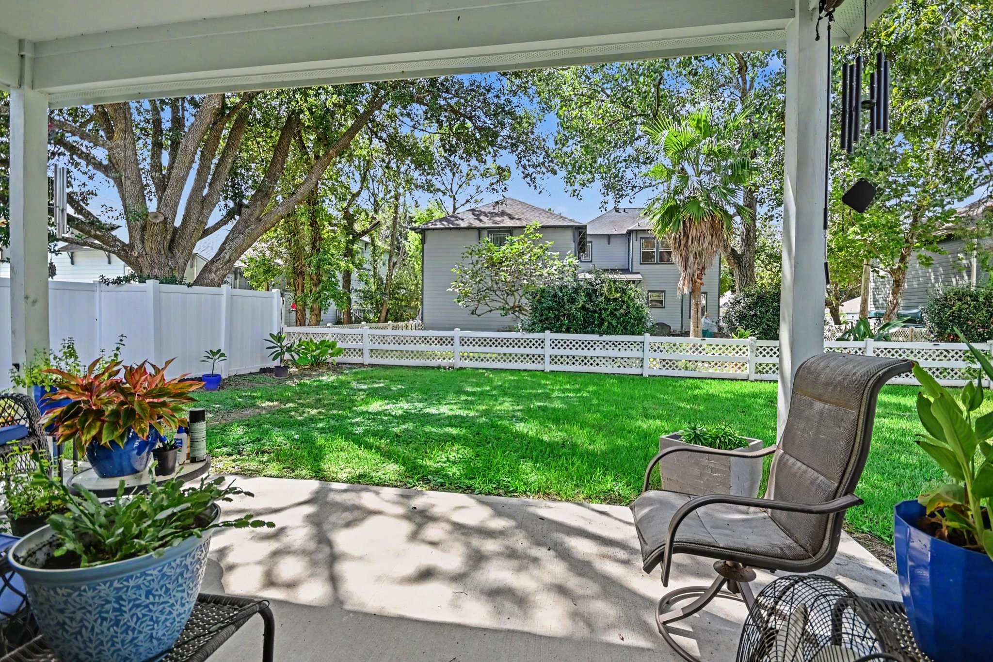 64 Borondo Pines, La Marque, TX 77568