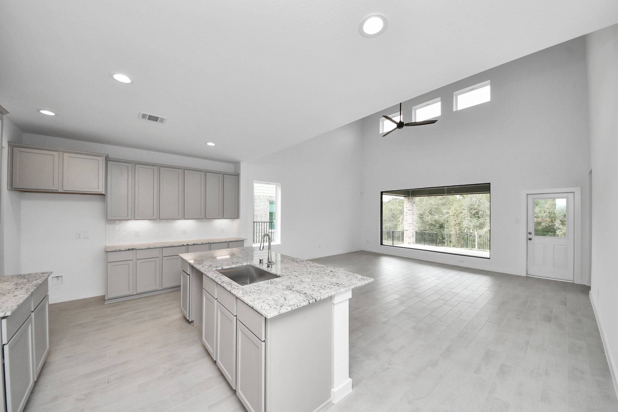 3061 Spoolwood Trail, Magnolia, TX 77355