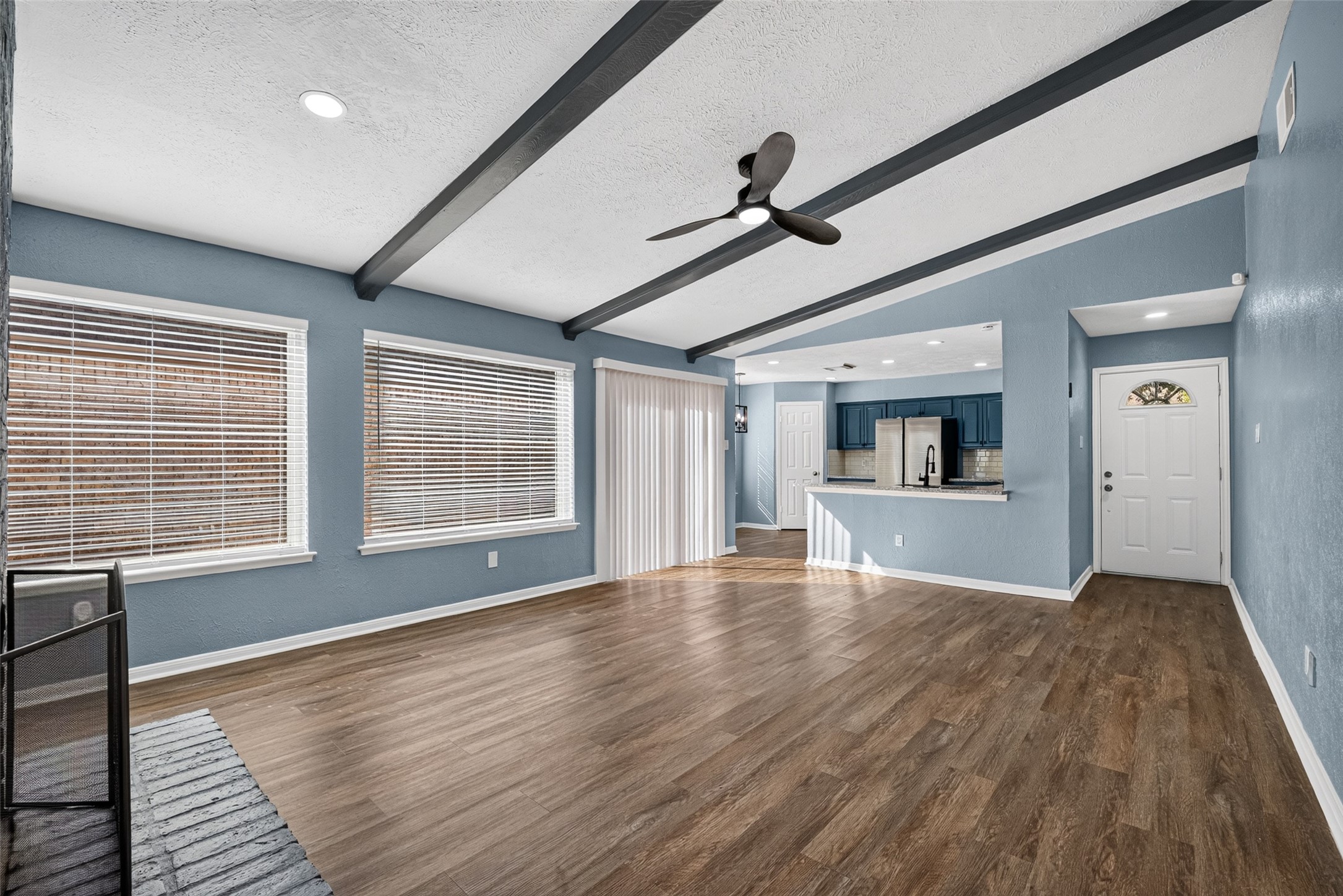 11803 Brook Meadows Lane, Meadows Place, TX 77477