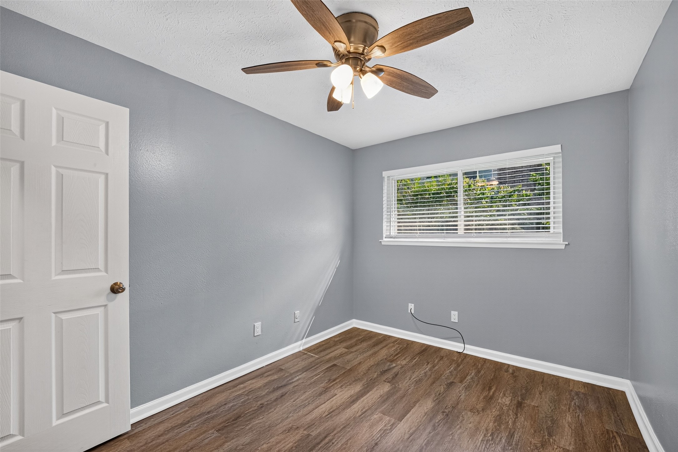 11803 Brook Meadows Lane, Meadows Place, TX 77477