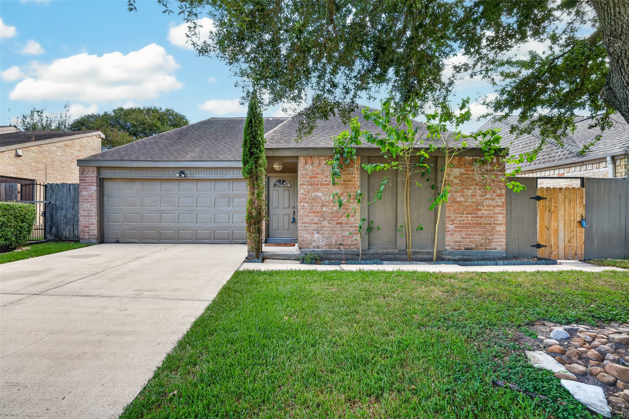 11803 Brook Meadows Lane, Meadows Place, TX 77477 11803 Brook Meadows Lane, Meadows Place, TX 77477