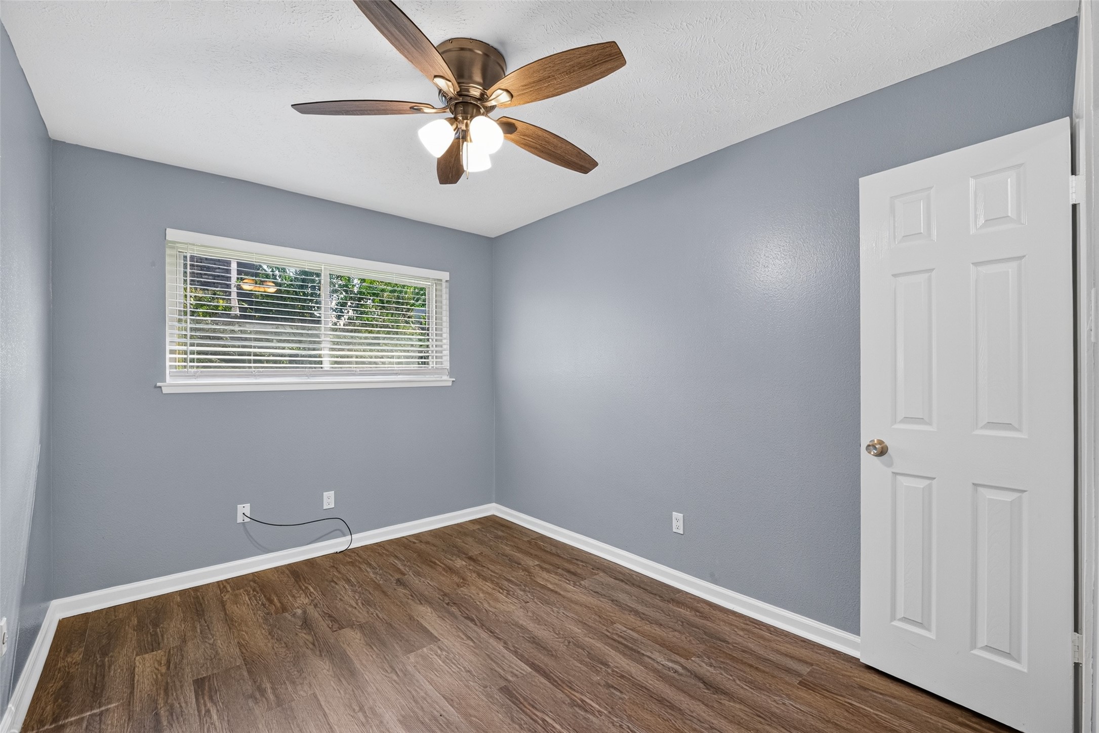 11803 Brook Meadows Lane, Meadows Place, TX 77477