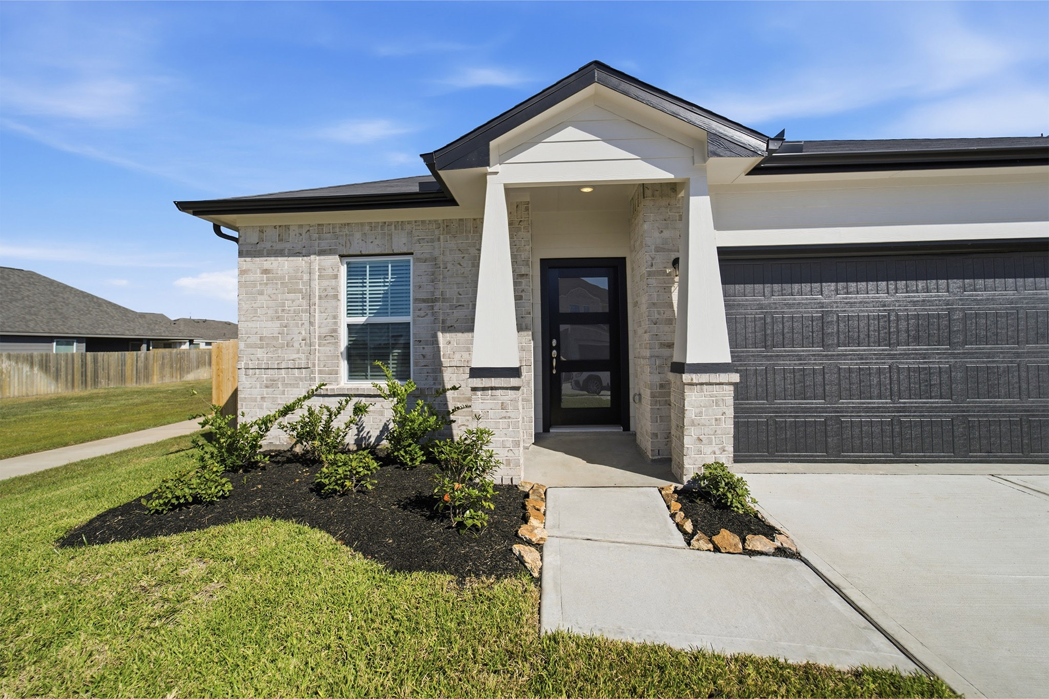 801 Dewberry Road, La Marque, TX 77568