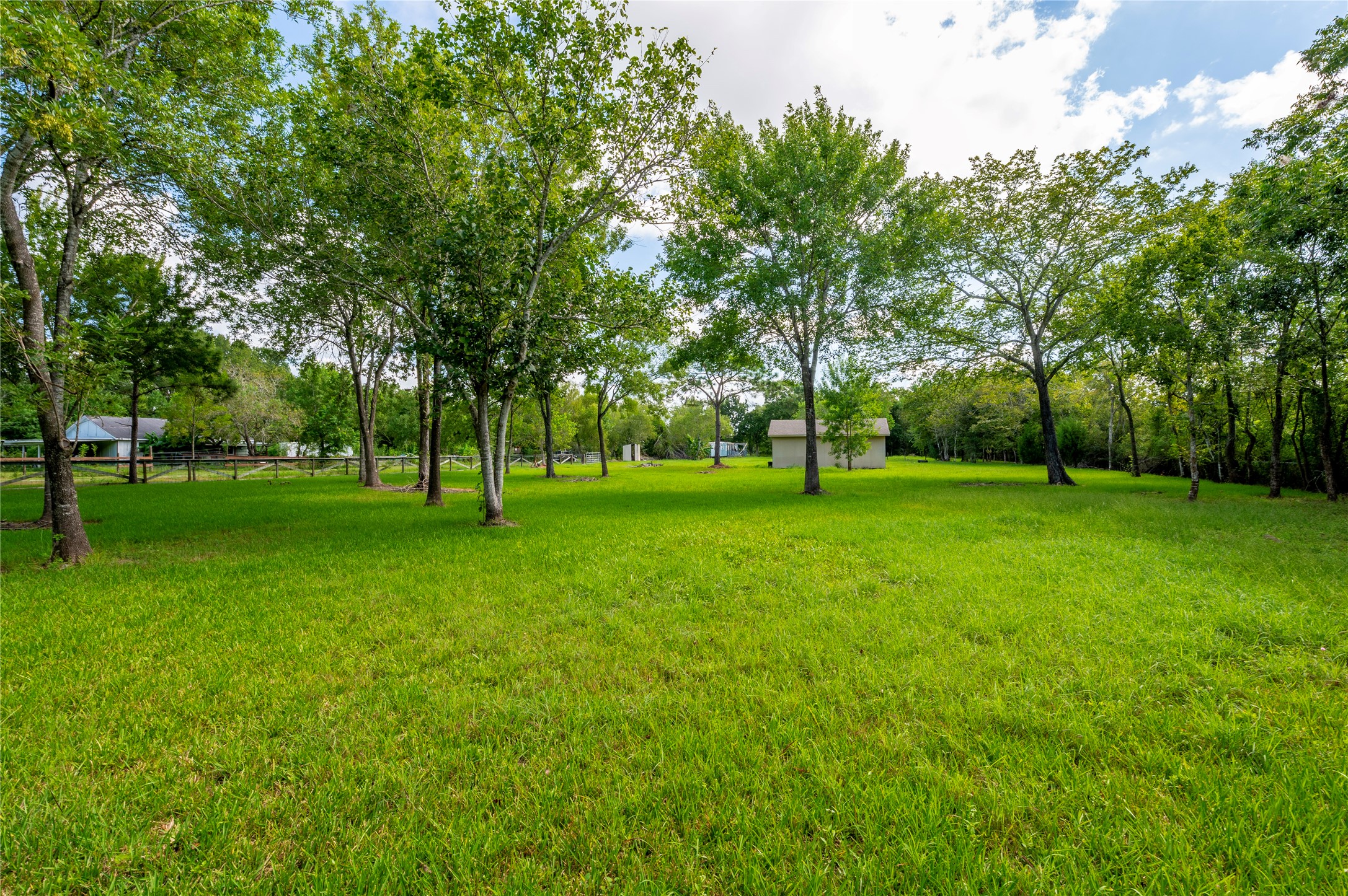 00 PARRISH, Santa Fe, TX 77510