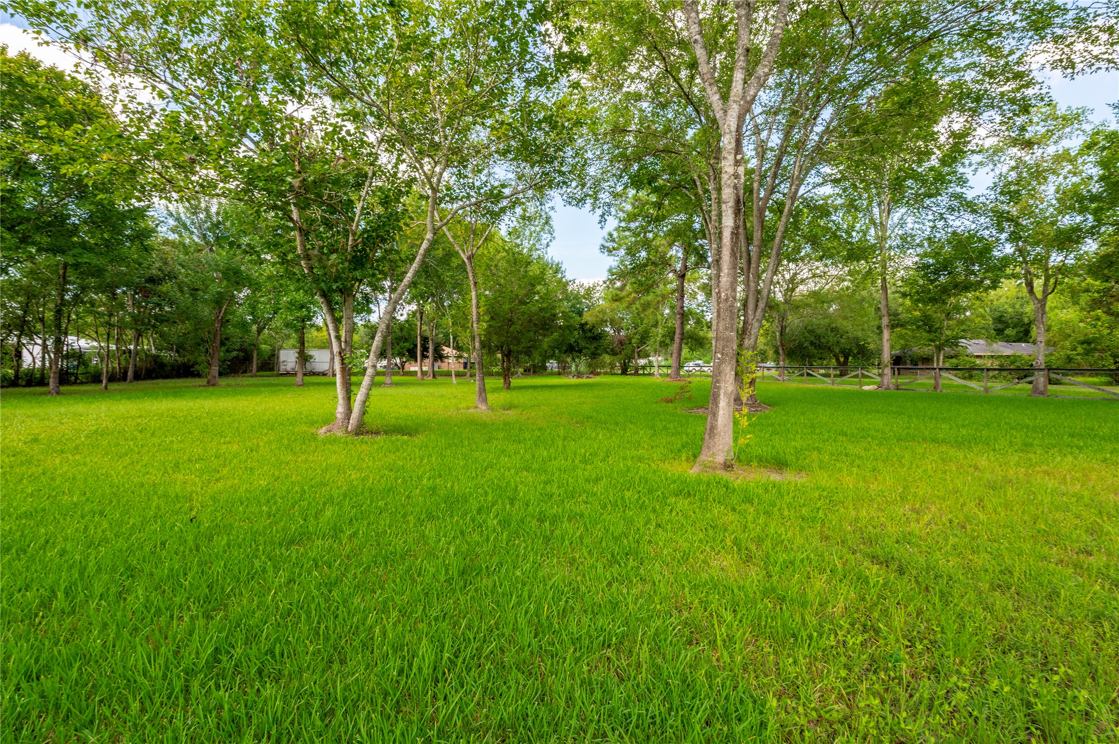 00 PARRISH, Santa Fe, TX 77510