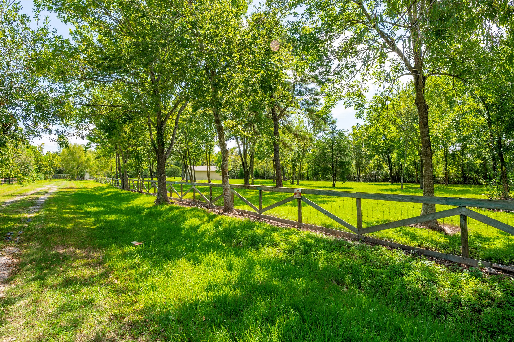 00 PARRISH, Santa Fe, TX 77510