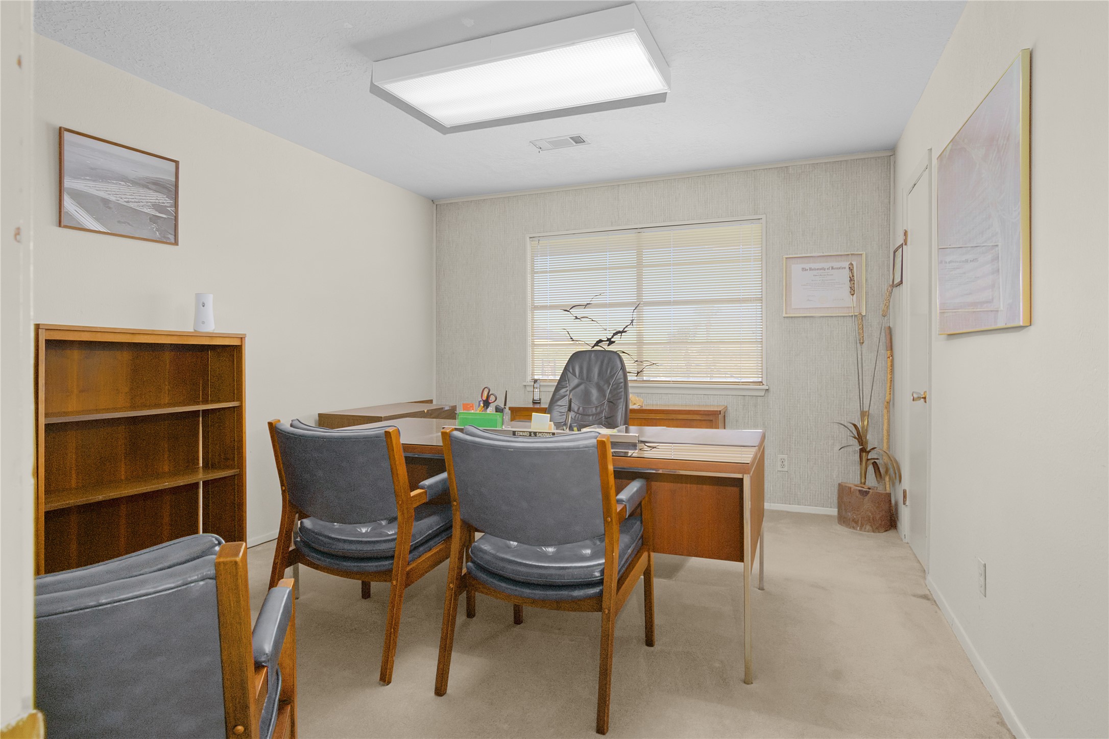 2nd bedroom.