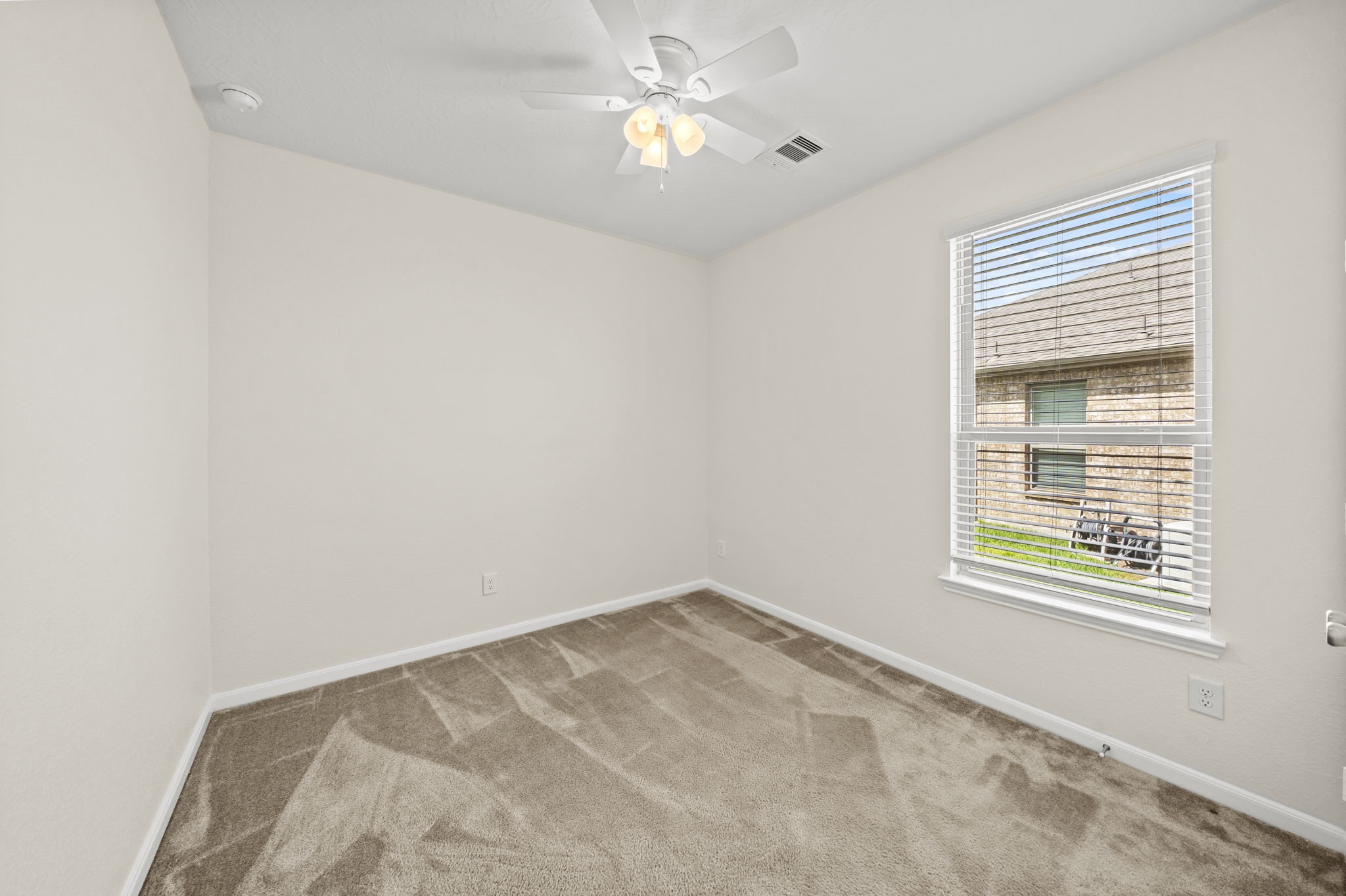 8908 Bear Mountain Court, Magnolia, TX 77354
