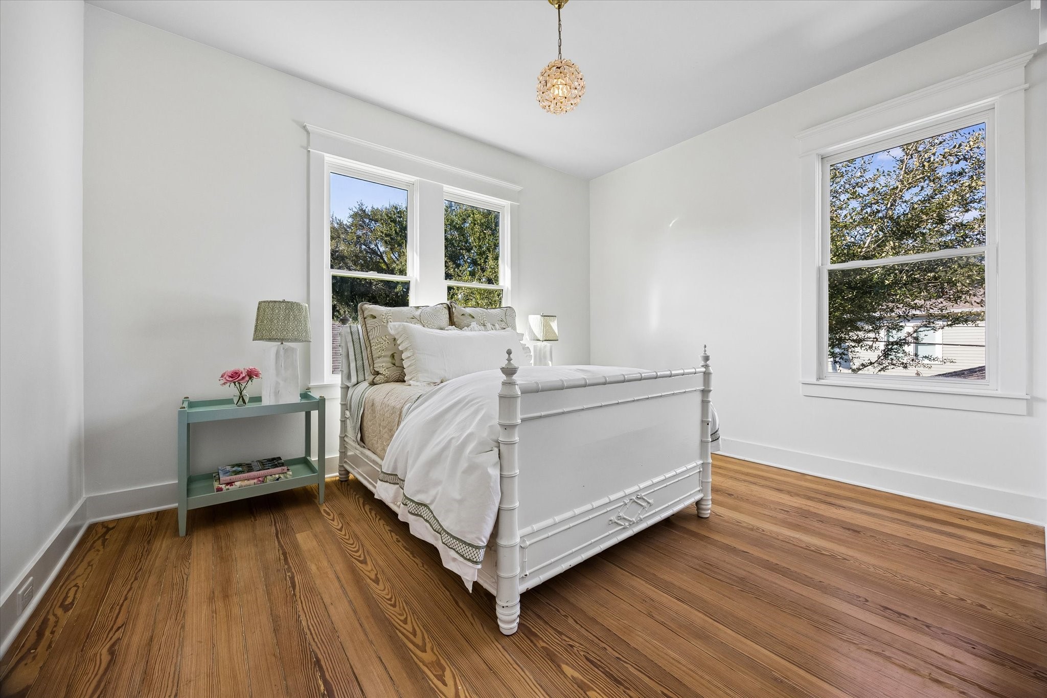 BRIGHT SECONDARY BEDROOM WITH LARGE CLOSET