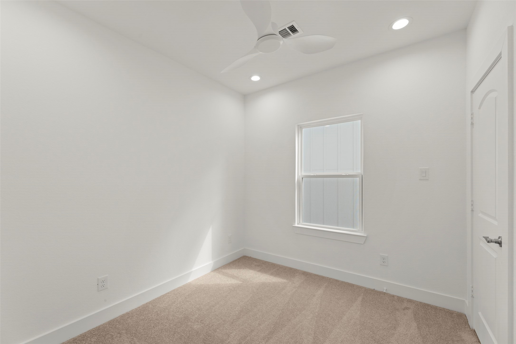 Unit A 2nd bed