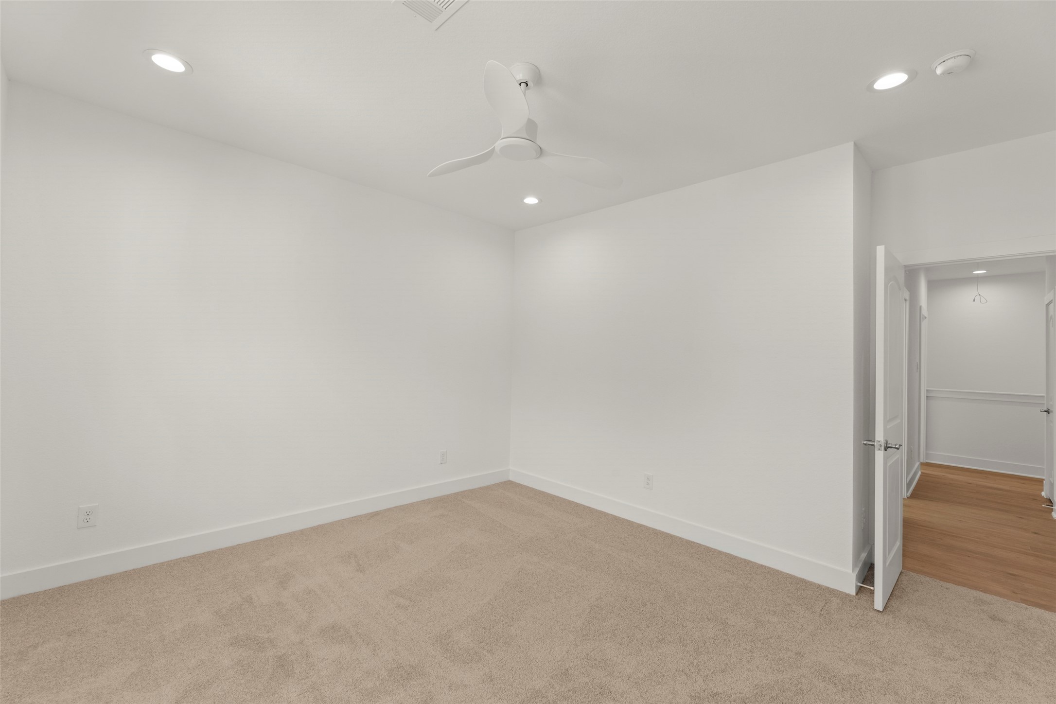 Unit A 2nd bed