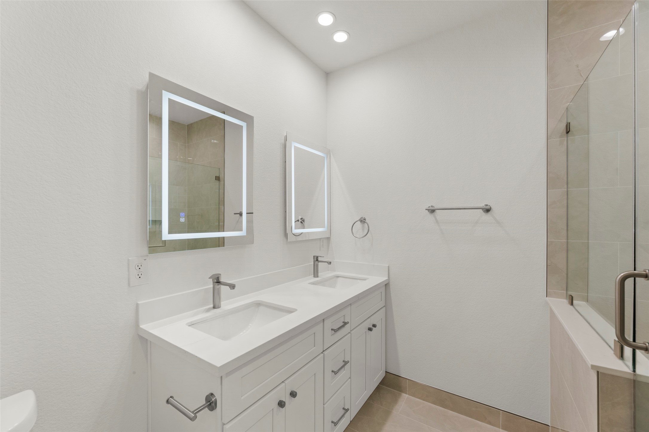 Unit A Primary Bath