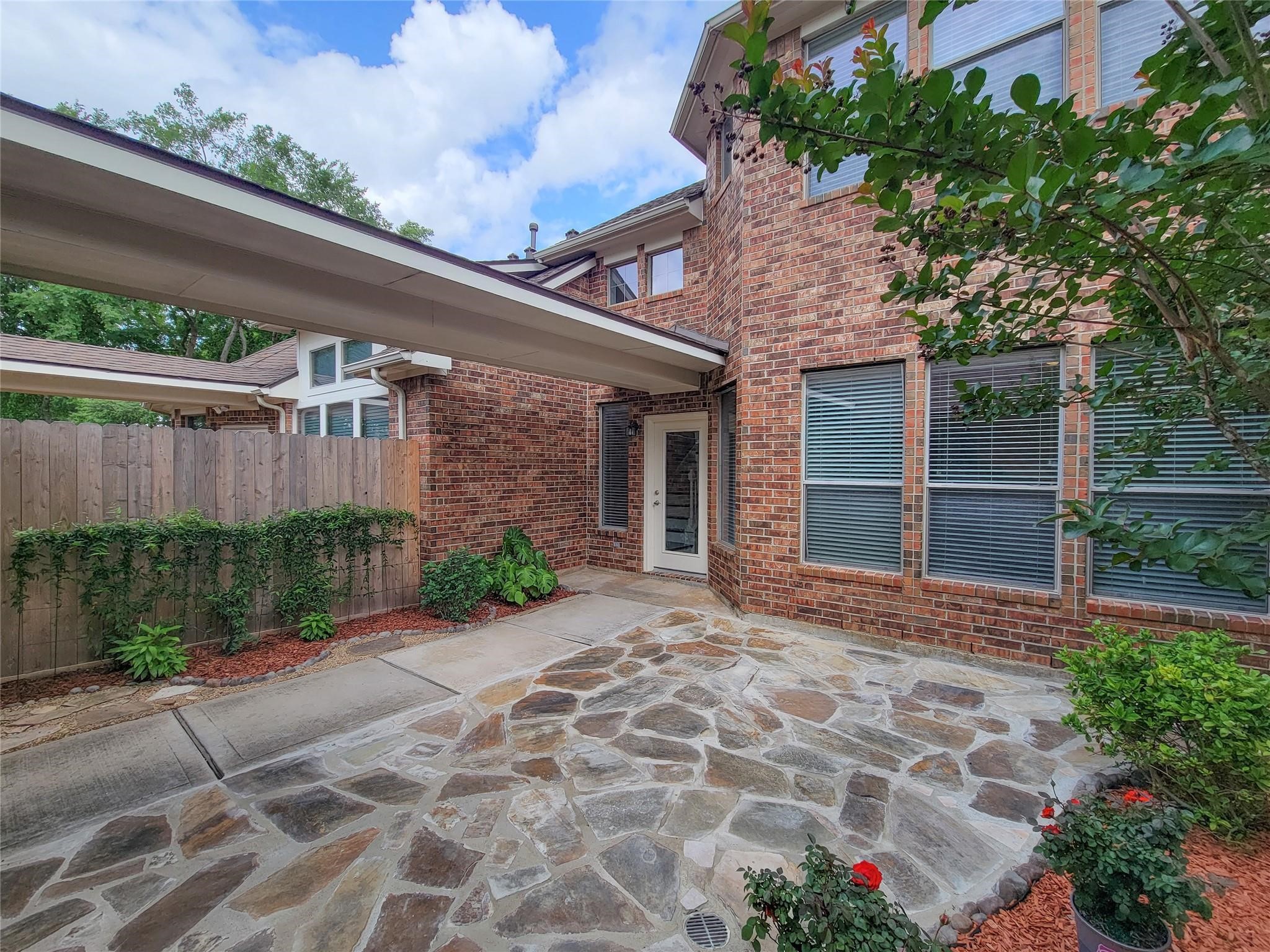 17918 Skyline Arbor Terrace, Houston, TX 77094