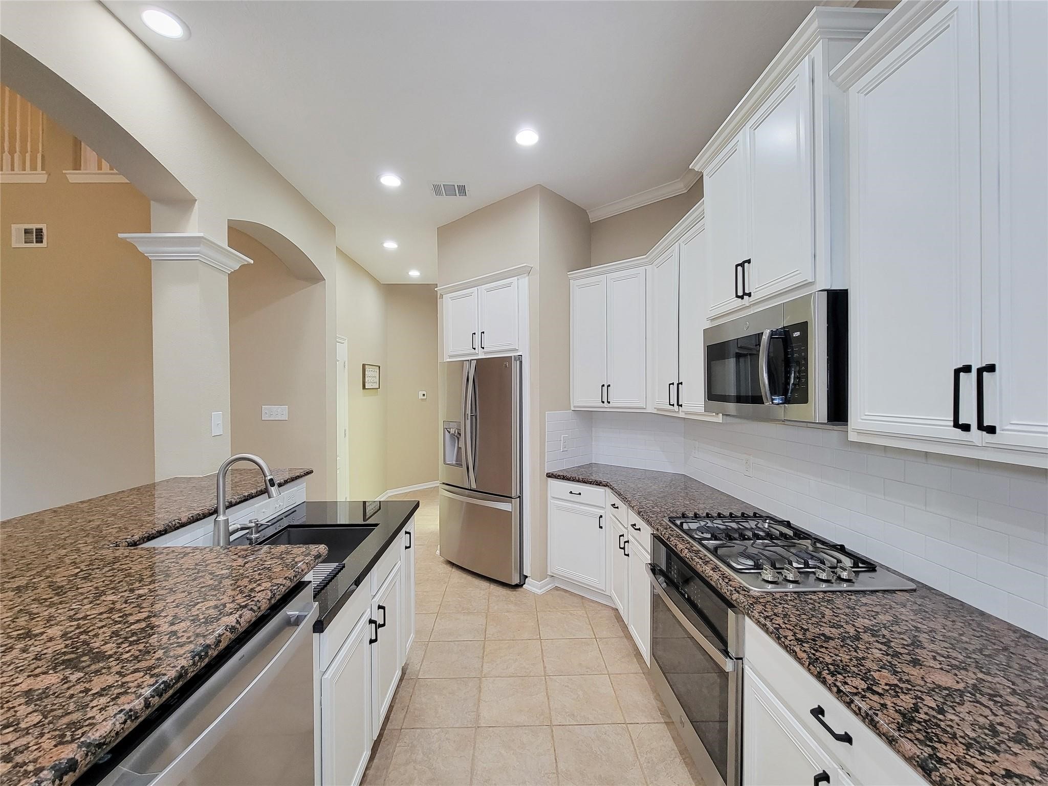 17918 Skyline Arbor Terrace, Houston, TX 77094